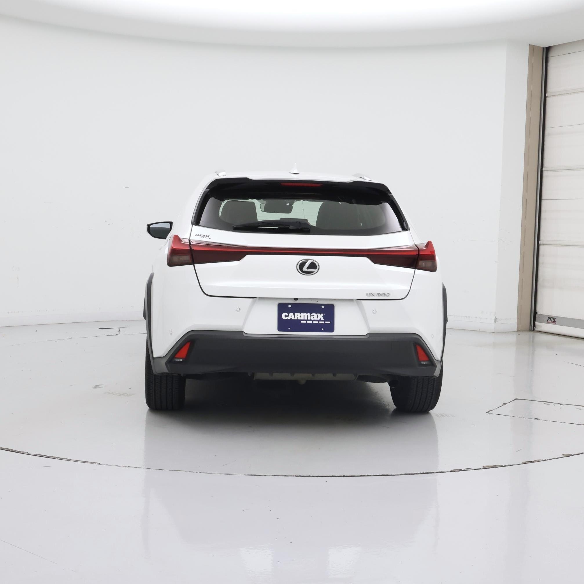Thumbnail: 2019 Lexus UX - 6