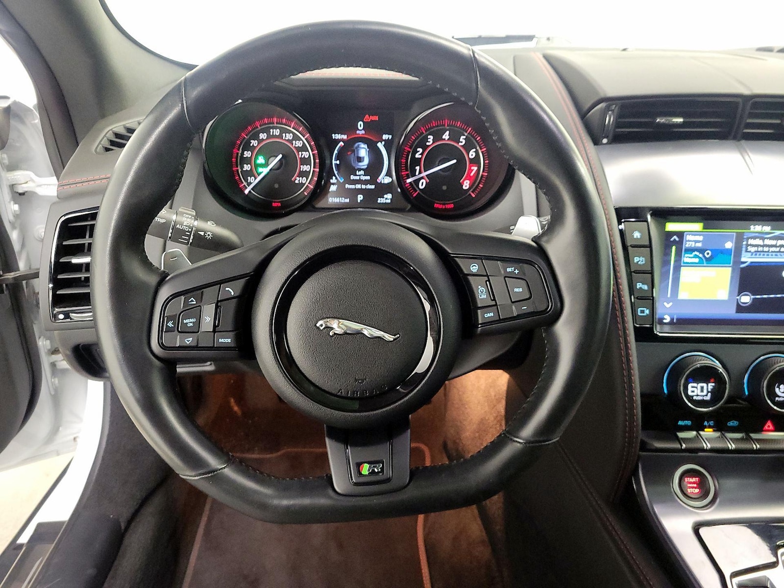 2018 Jaguar F-TYPE R - Photo 11