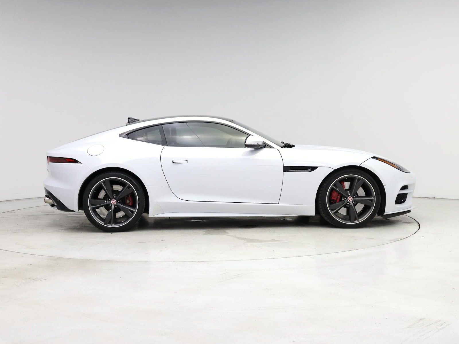 2018 Jaguar F-TYPE R - Photo 8