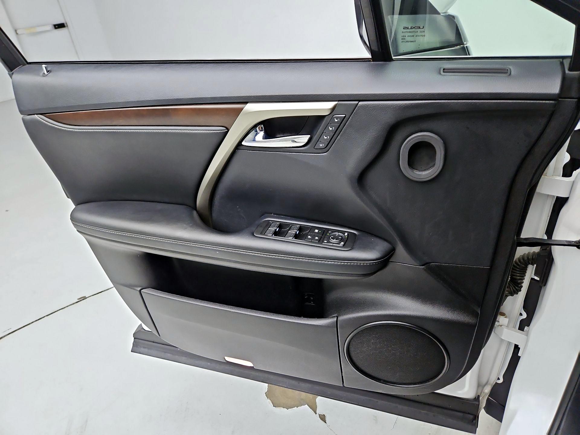 Thumbnail: 2021 Lexus RX - 12