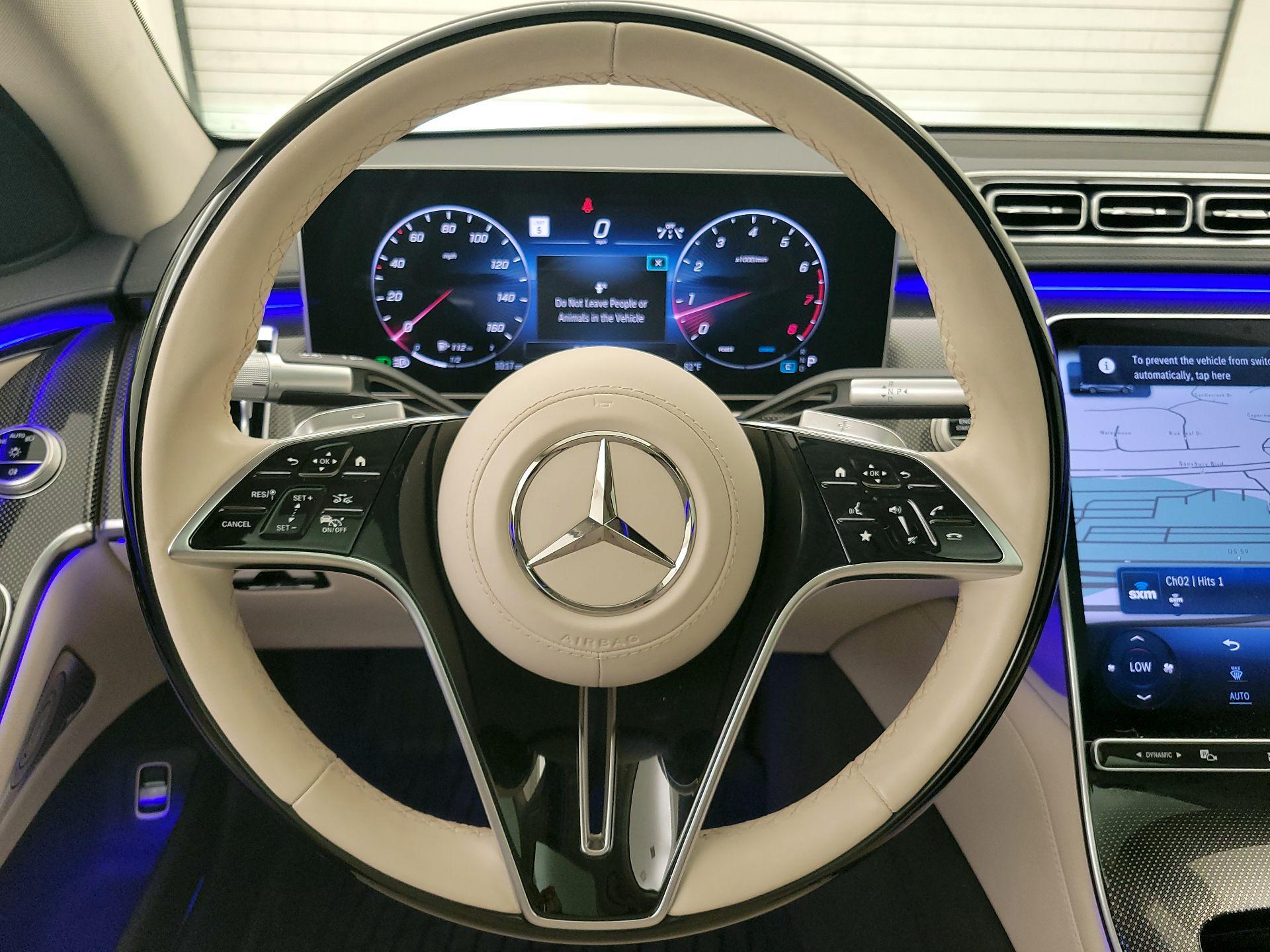 Thumbnail: 2025 Mercedes-Benz S-Class - 10