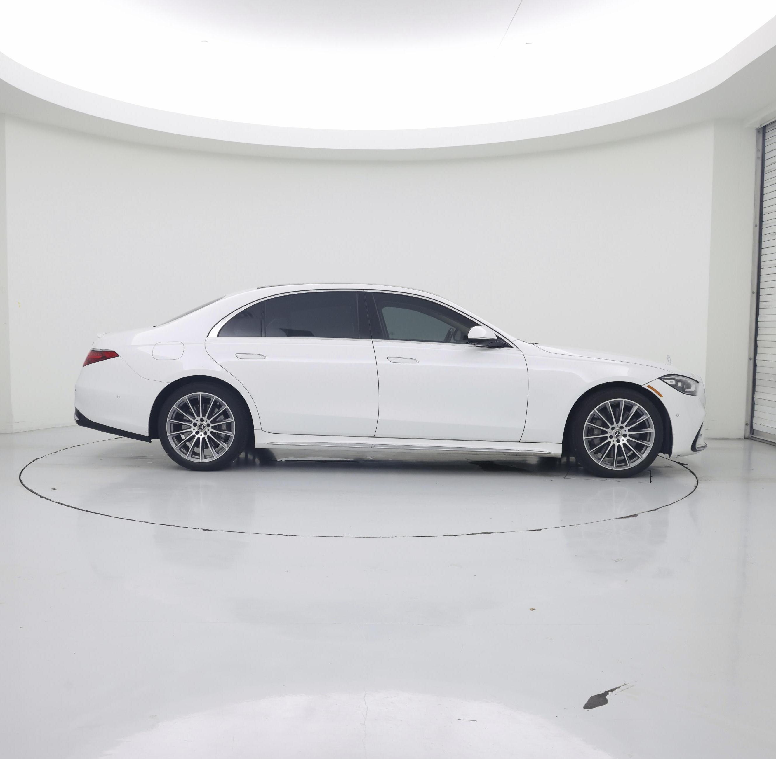 Thumbnail: 2025 Mercedes-Benz S-Class - 7