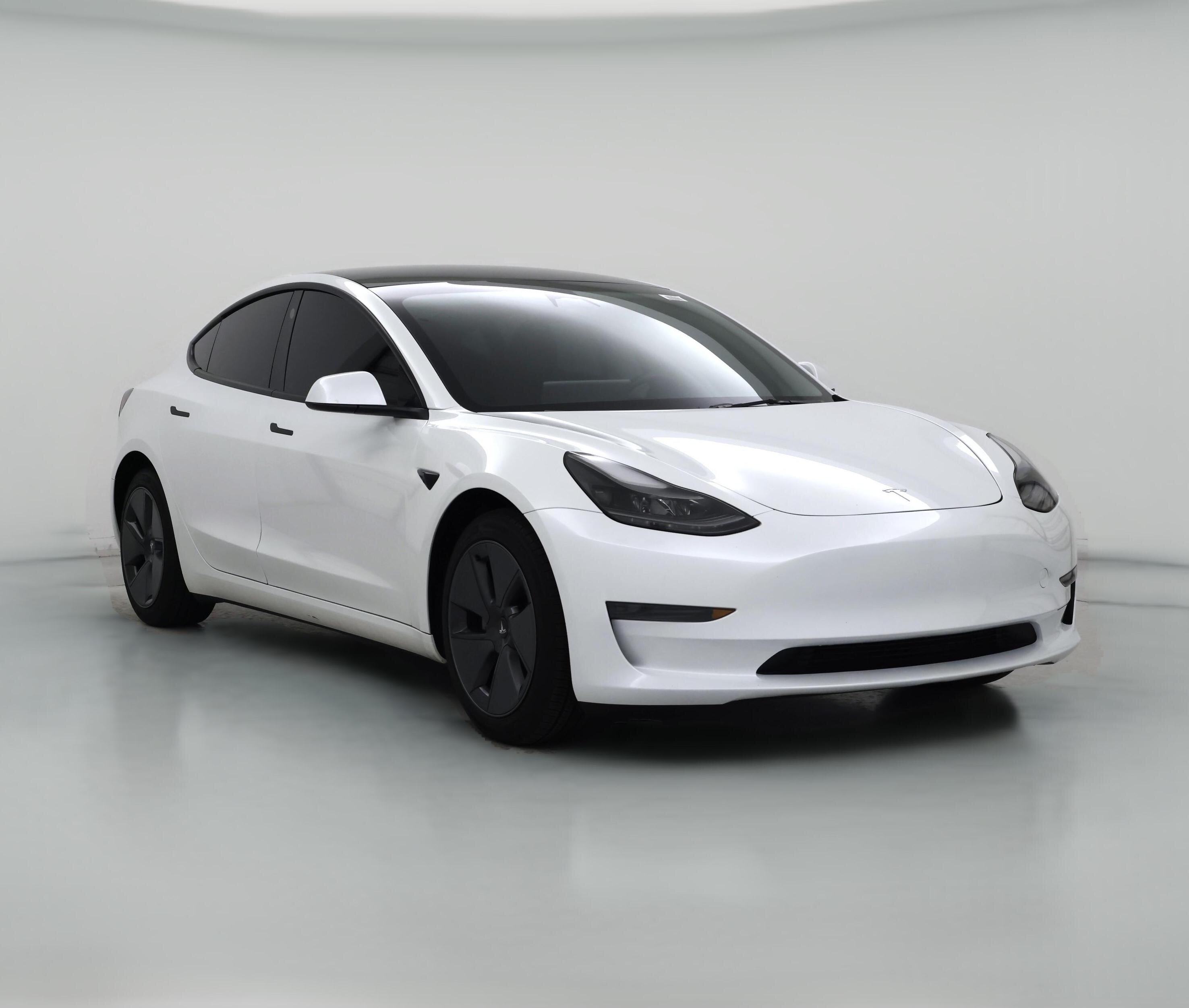Thumbnail: 2023 Tesla Model 3 - 1