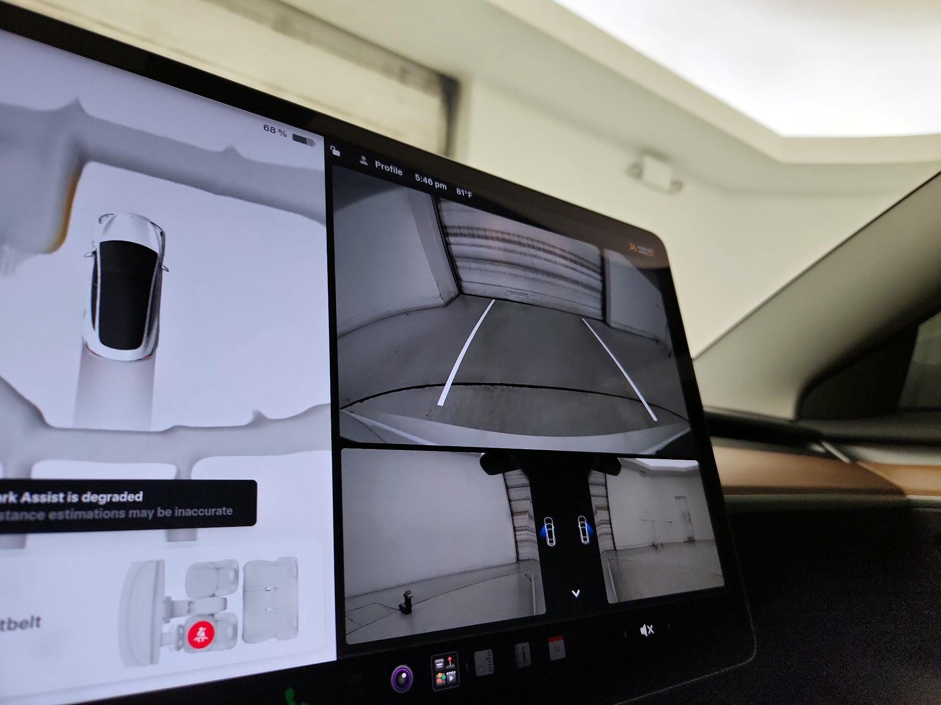 Thumbnail: 2023 Tesla Model 3 - 14