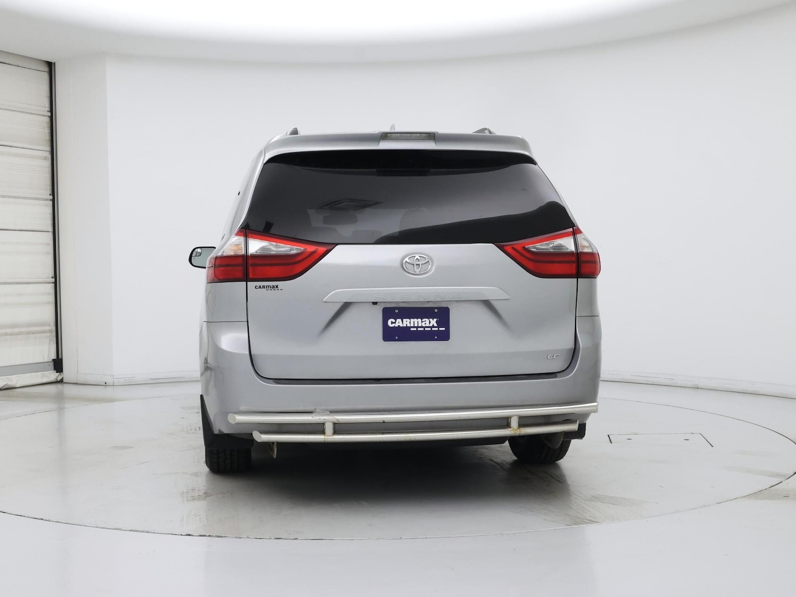 2020 Toyota Sienna LE - Photo 7