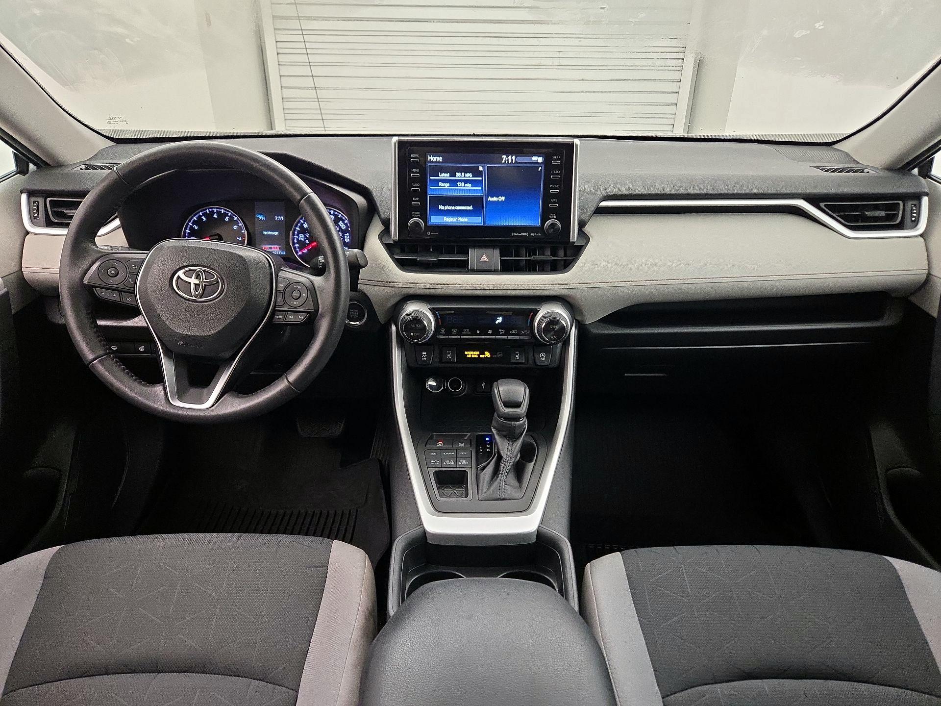 Thumbnail: 2021 Toyota RAV4 - 9