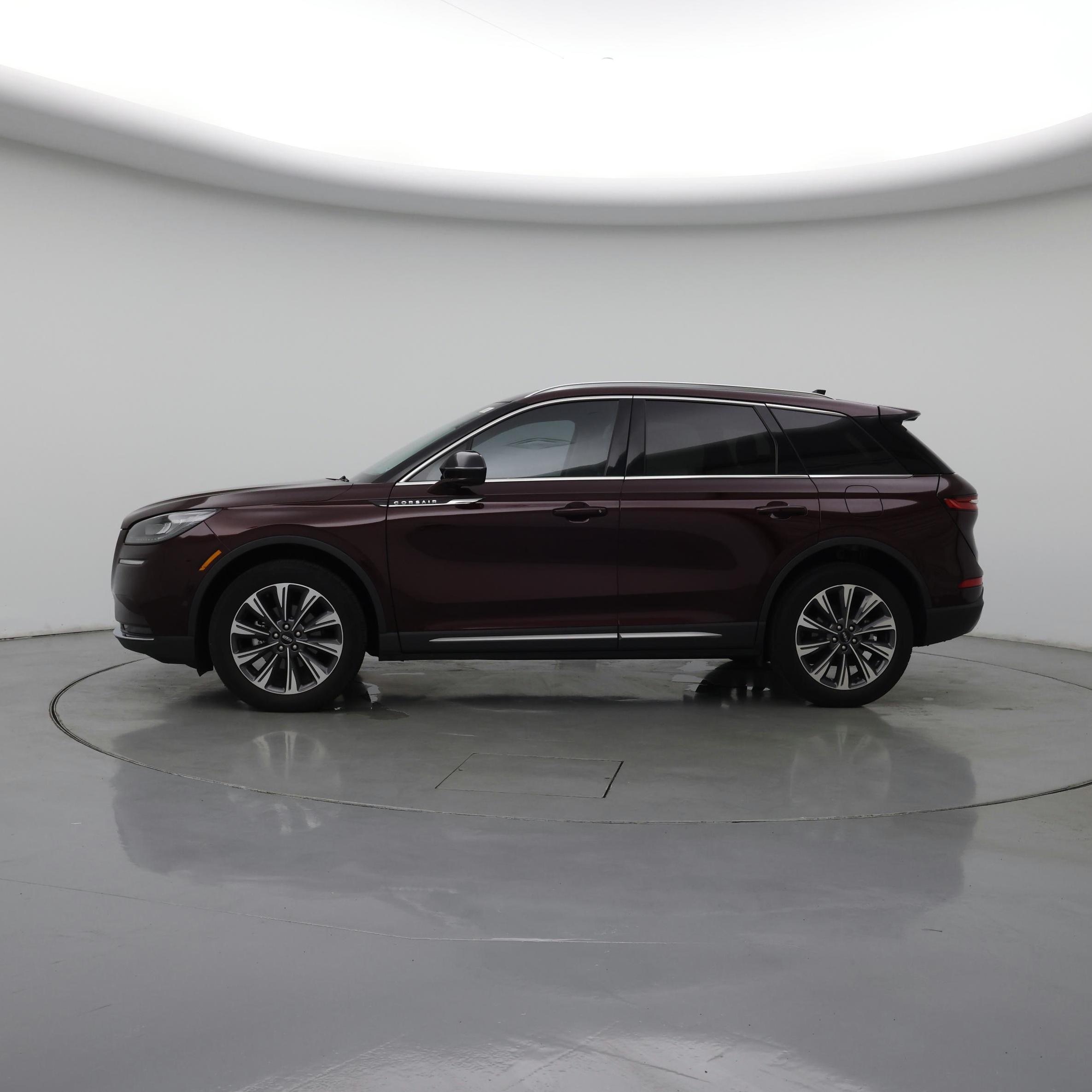 Thumbnail: 2021 Lincoln Corsair - 3