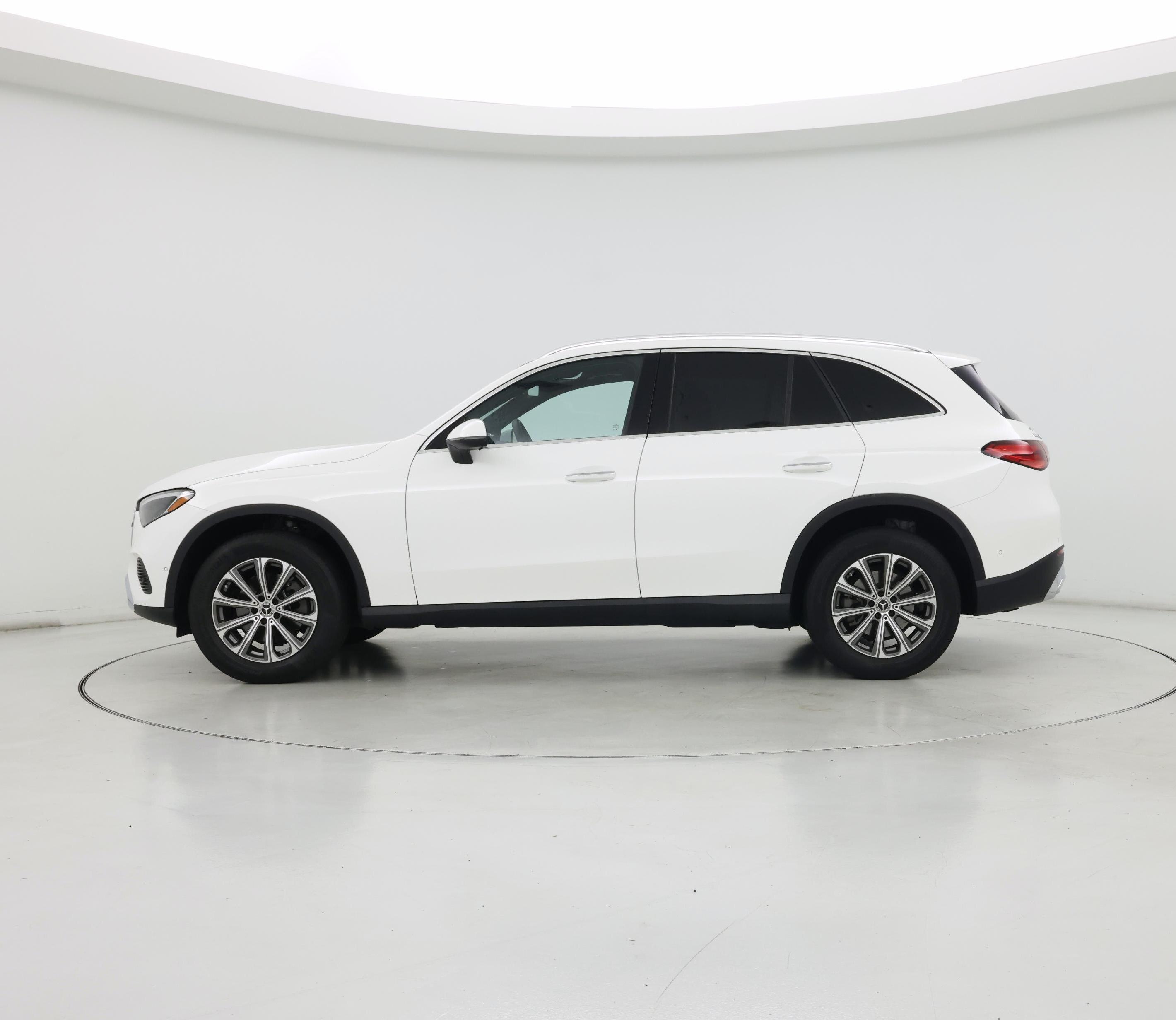 Thumbnail: 2023 Mercedes-Benz GLC - 3