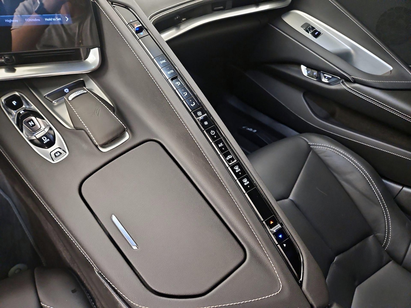 2024 Chevrolet Corvette 1LT - Photo 15