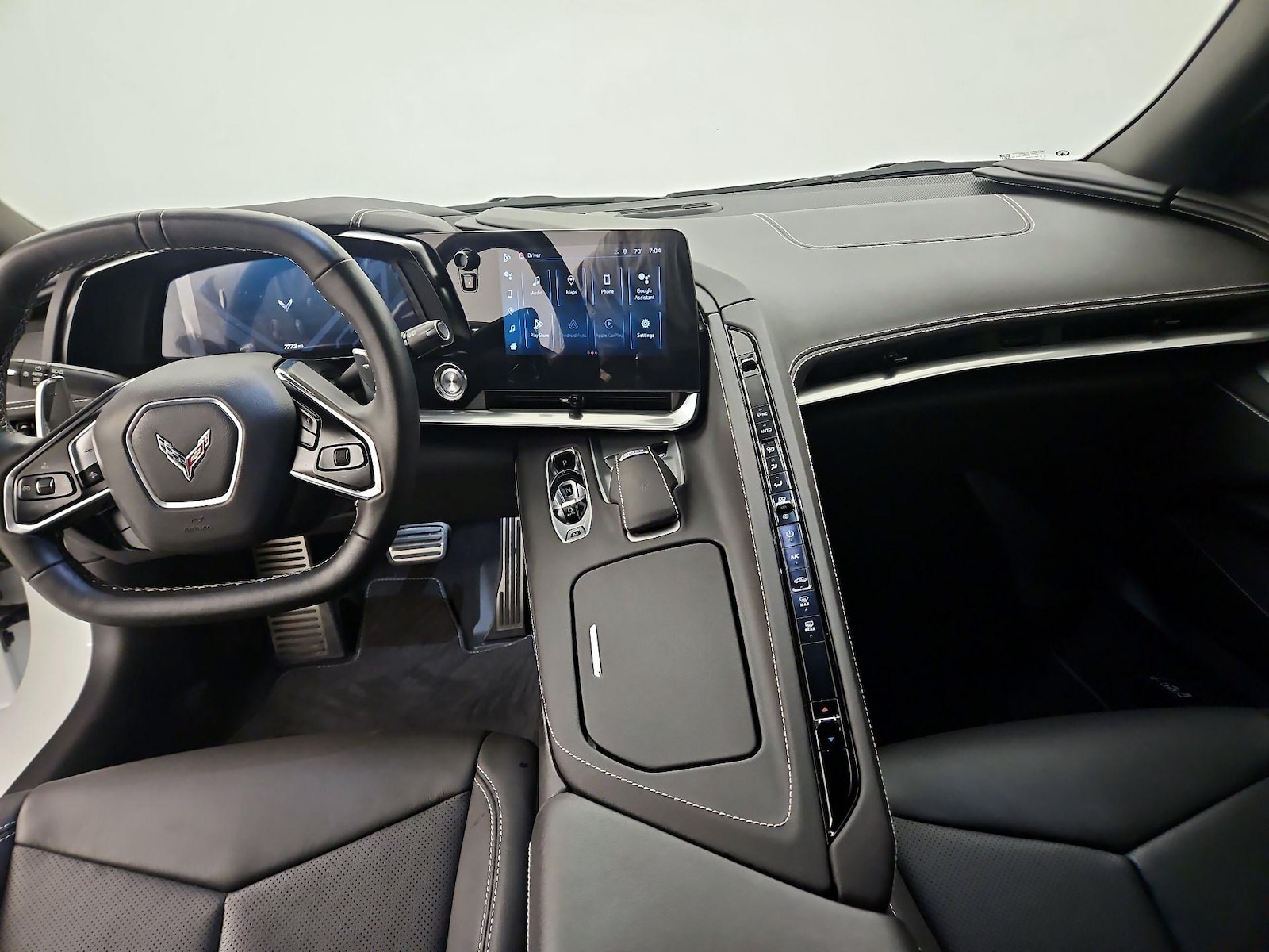 2024 Chevrolet Corvette 1LT - Photo 8