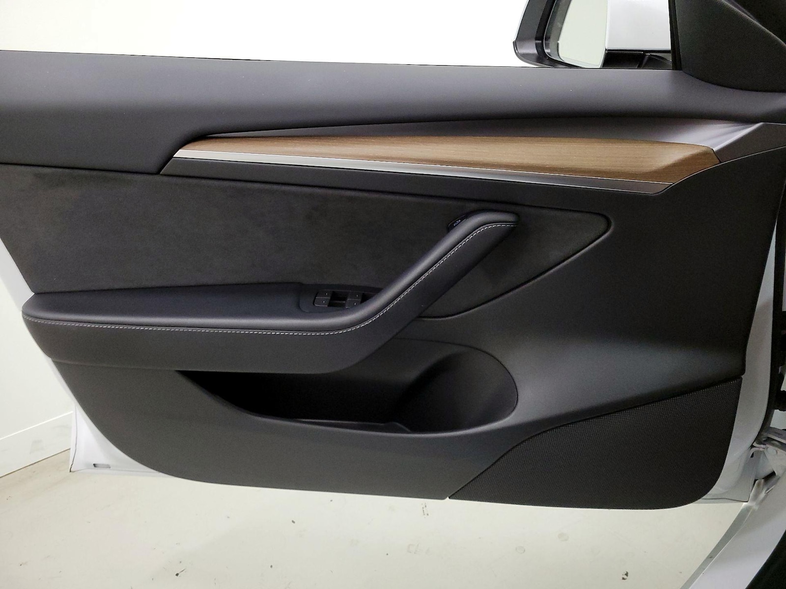 2023 Tesla Model 3 Long Range - Photo 13
