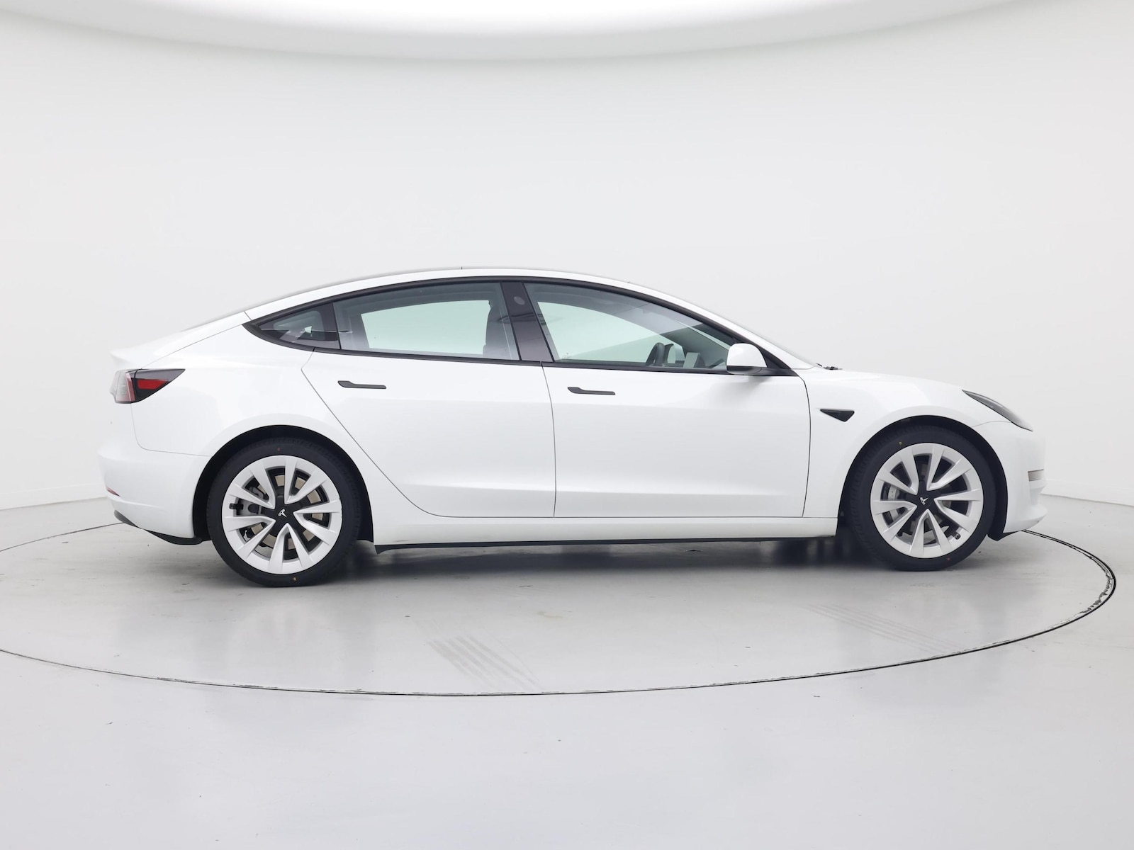 2023 Tesla Model 3 Long Range - Photo 8