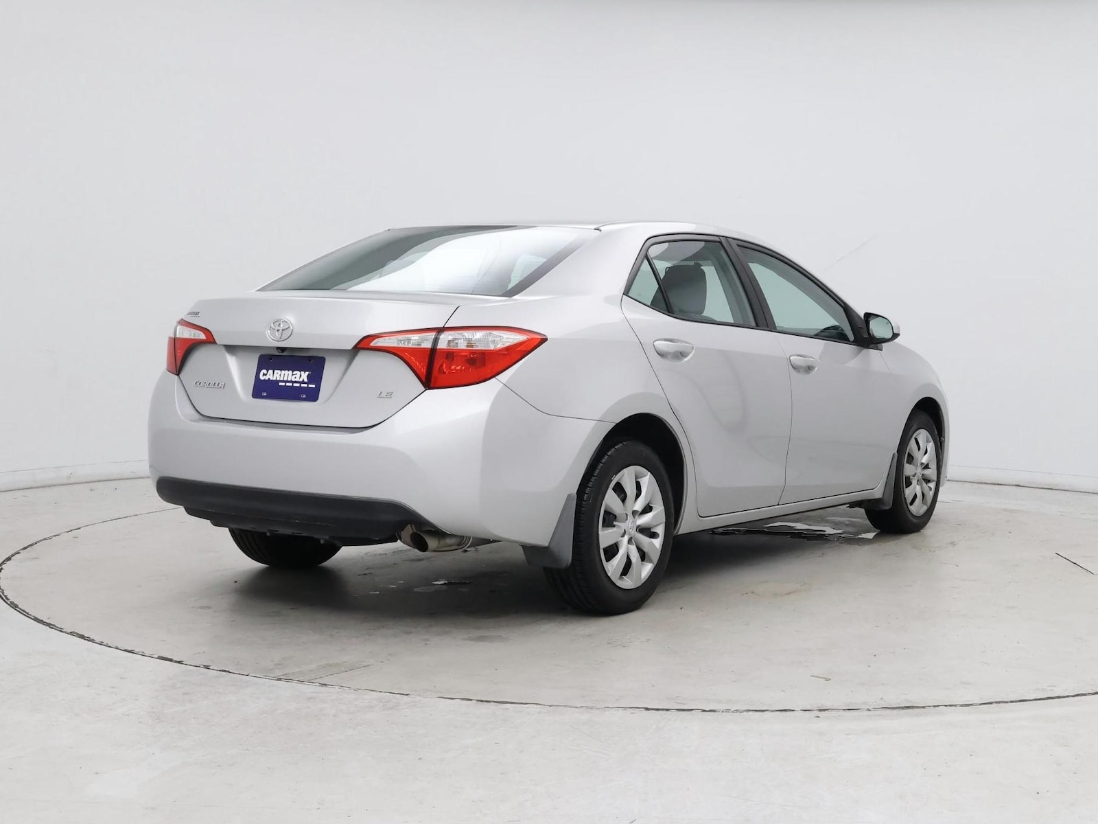 2015 Toyota Corolla LE - Photo 9
