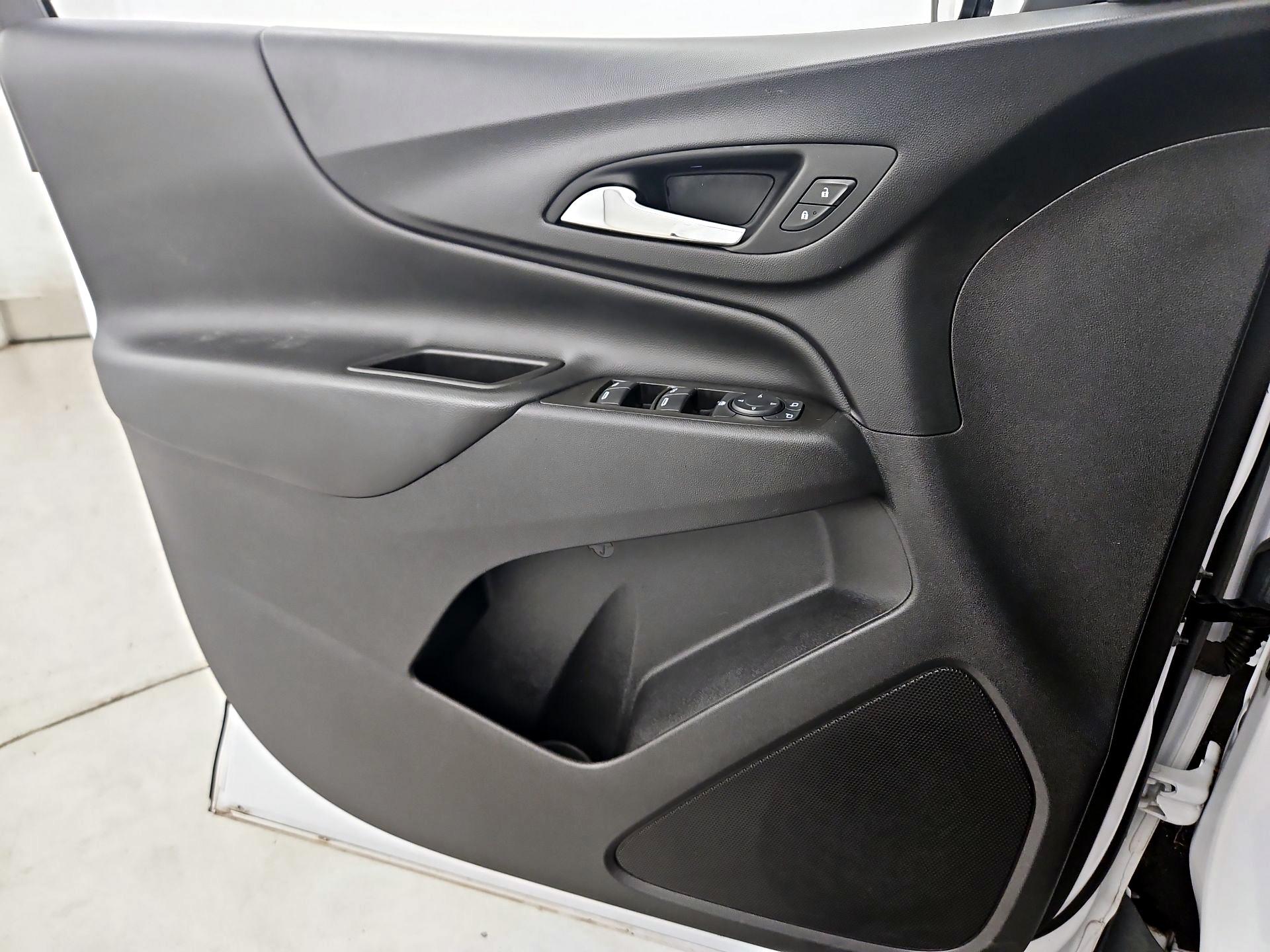 Thumbnail: 2021 Chevrolet Equinox - 12