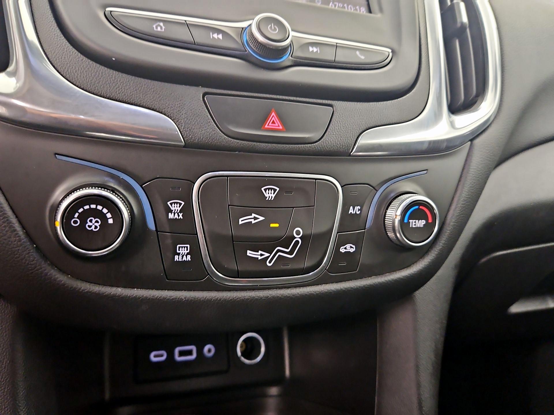 Thumbnail: 2021 Chevrolet Equinox - 16