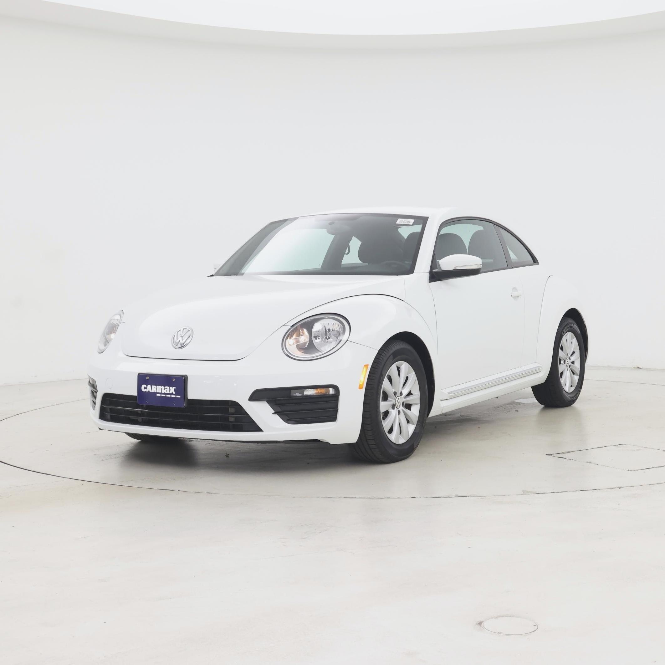 Thumbnail: 2019 Volkswagen Beetle - 4