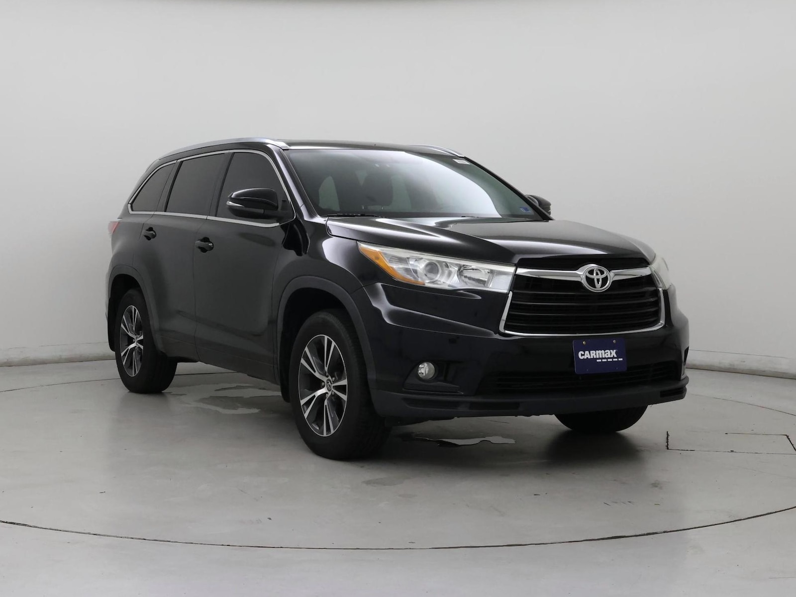 2016 Toyota Highlander XLE - Photo 2