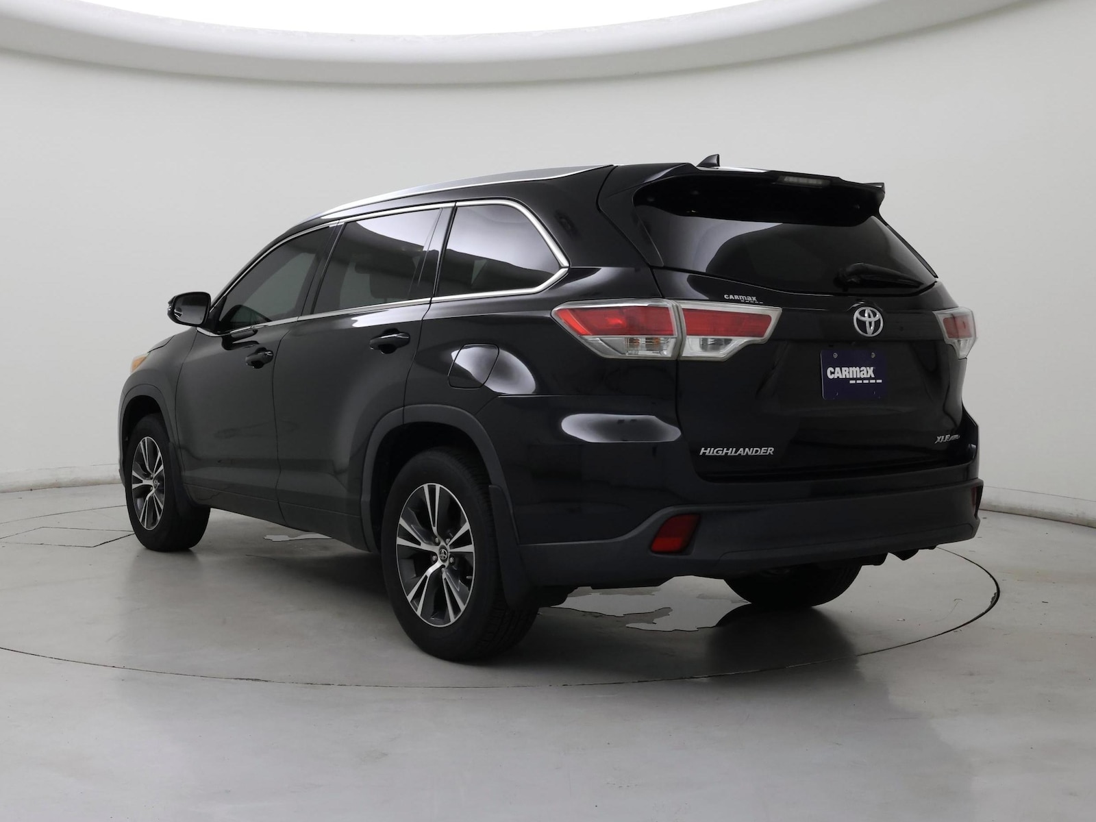 2016 Toyota Highlander XLE - Photo 3