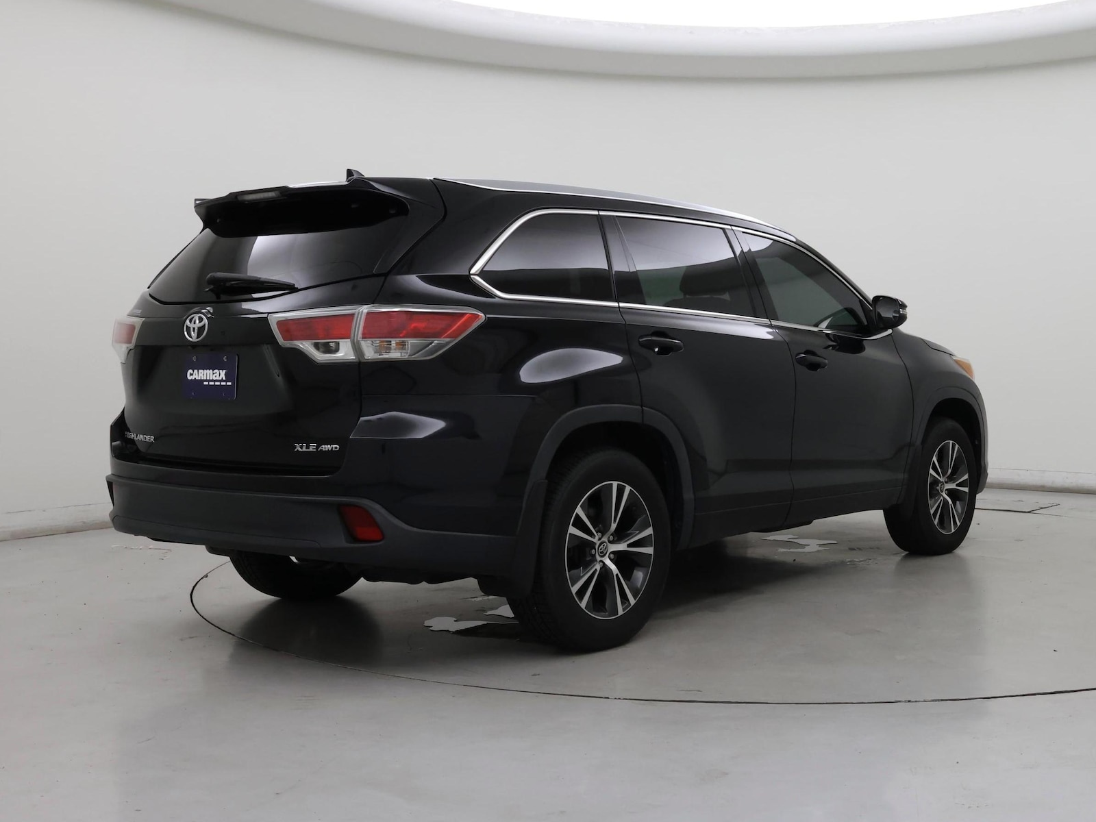 2016 Toyota Highlander XLE - Photo 9
