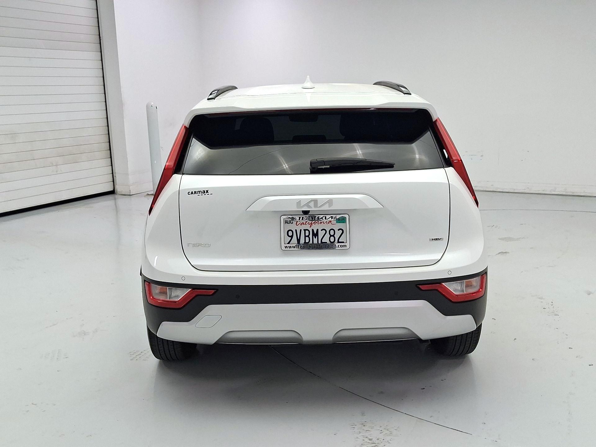Thumbnail: 2025 Kia Niro - 6