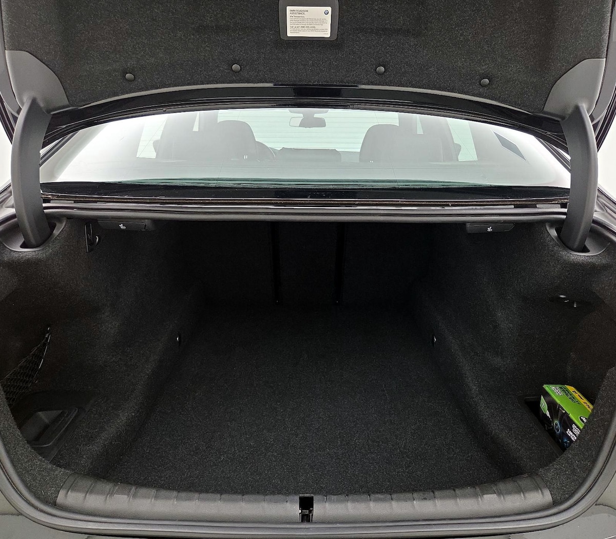 Trunk/Cargo (Seats Up)