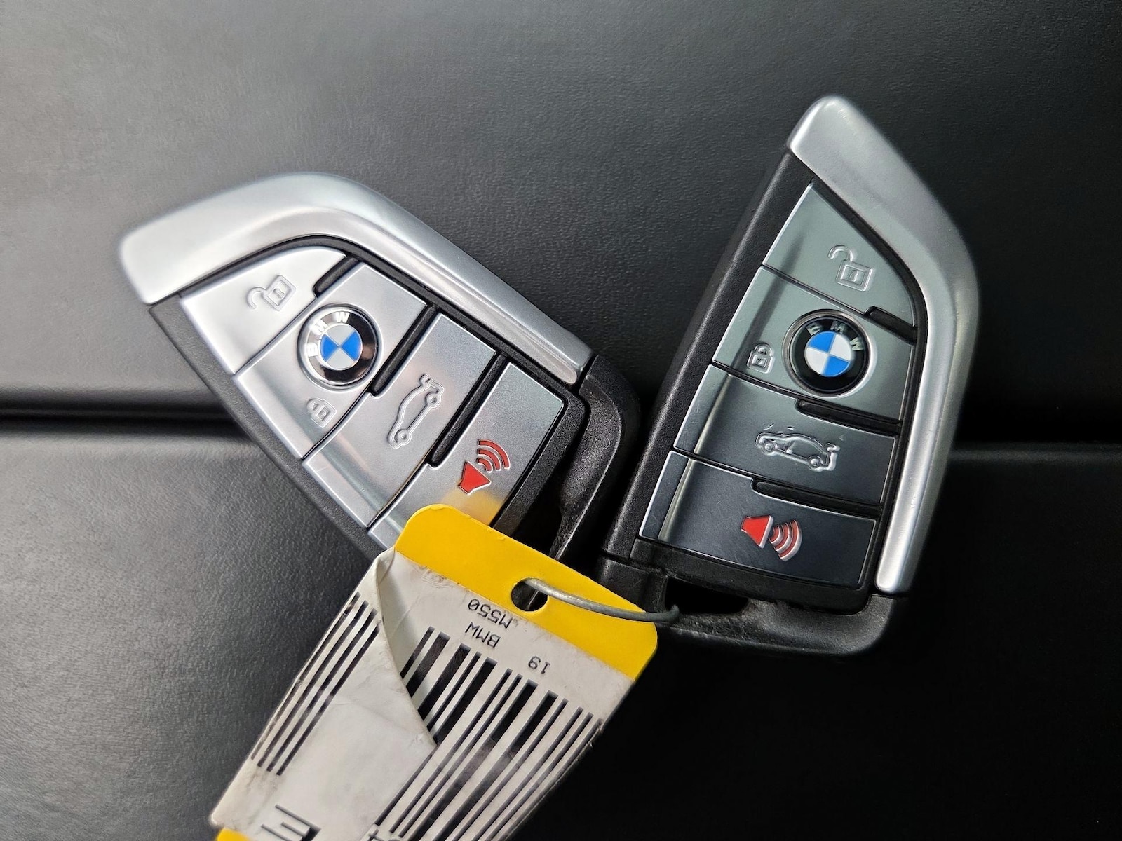 2019 BMW 5 Series M550i - Photo 27