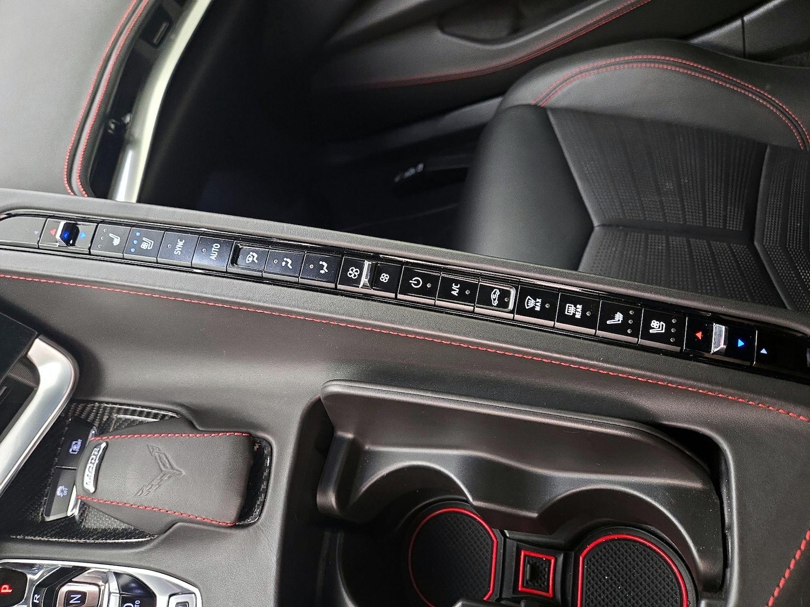 2021 Chevrolet Corvette 3LT - Photo 18