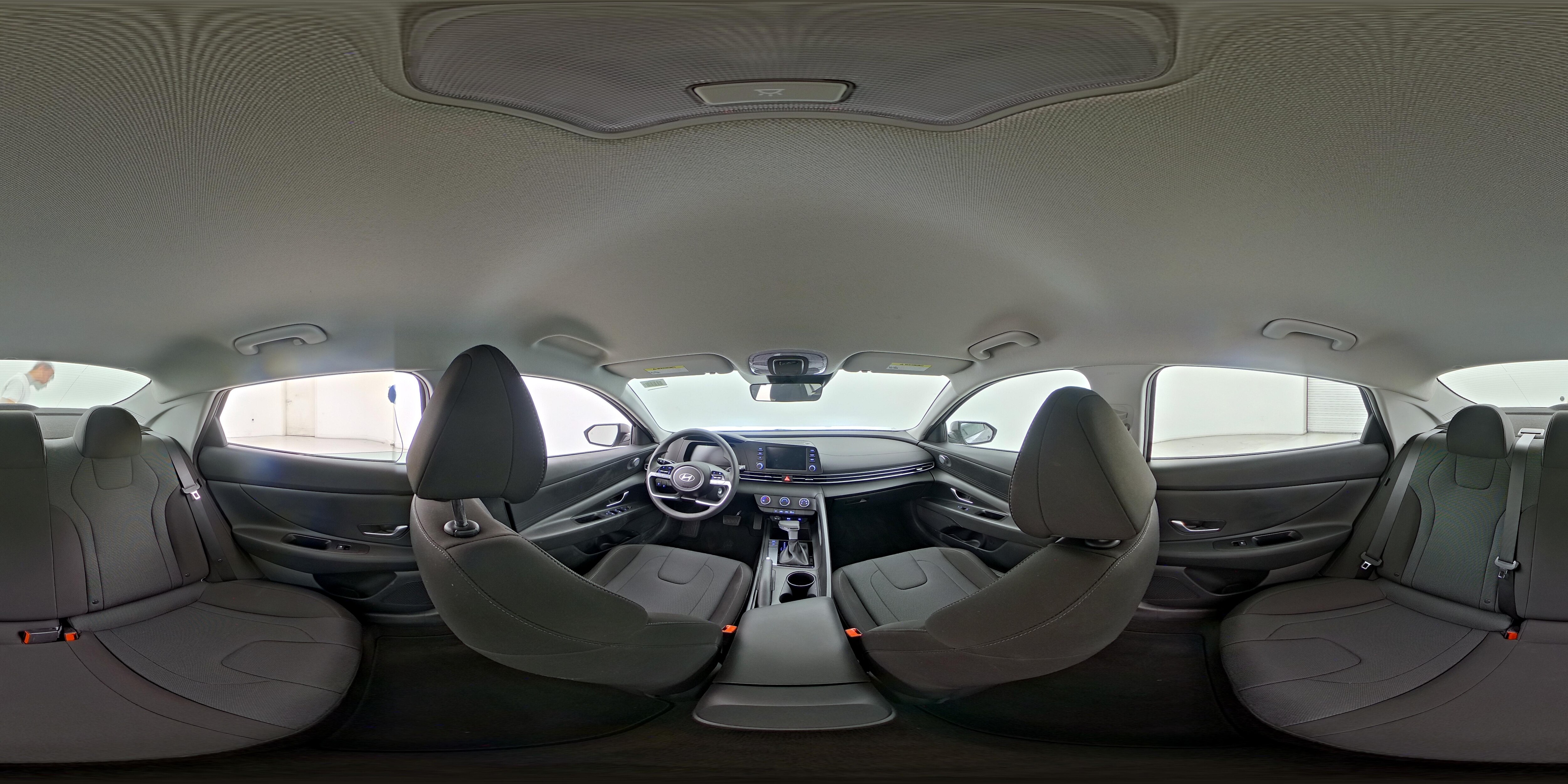 2025 Hyundai Elantra SE - Photo 25