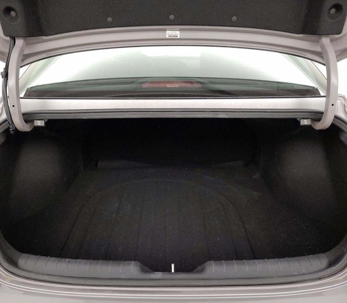 Trunk/Cargo (Seats Up)