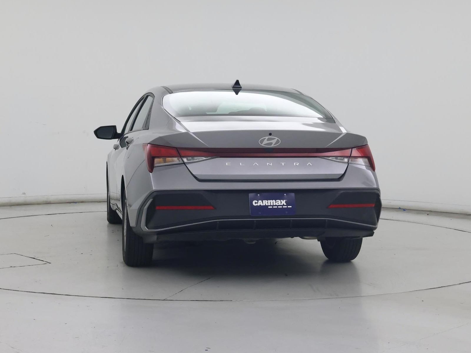 2025 Hyundai Elantra SE - Photo 7