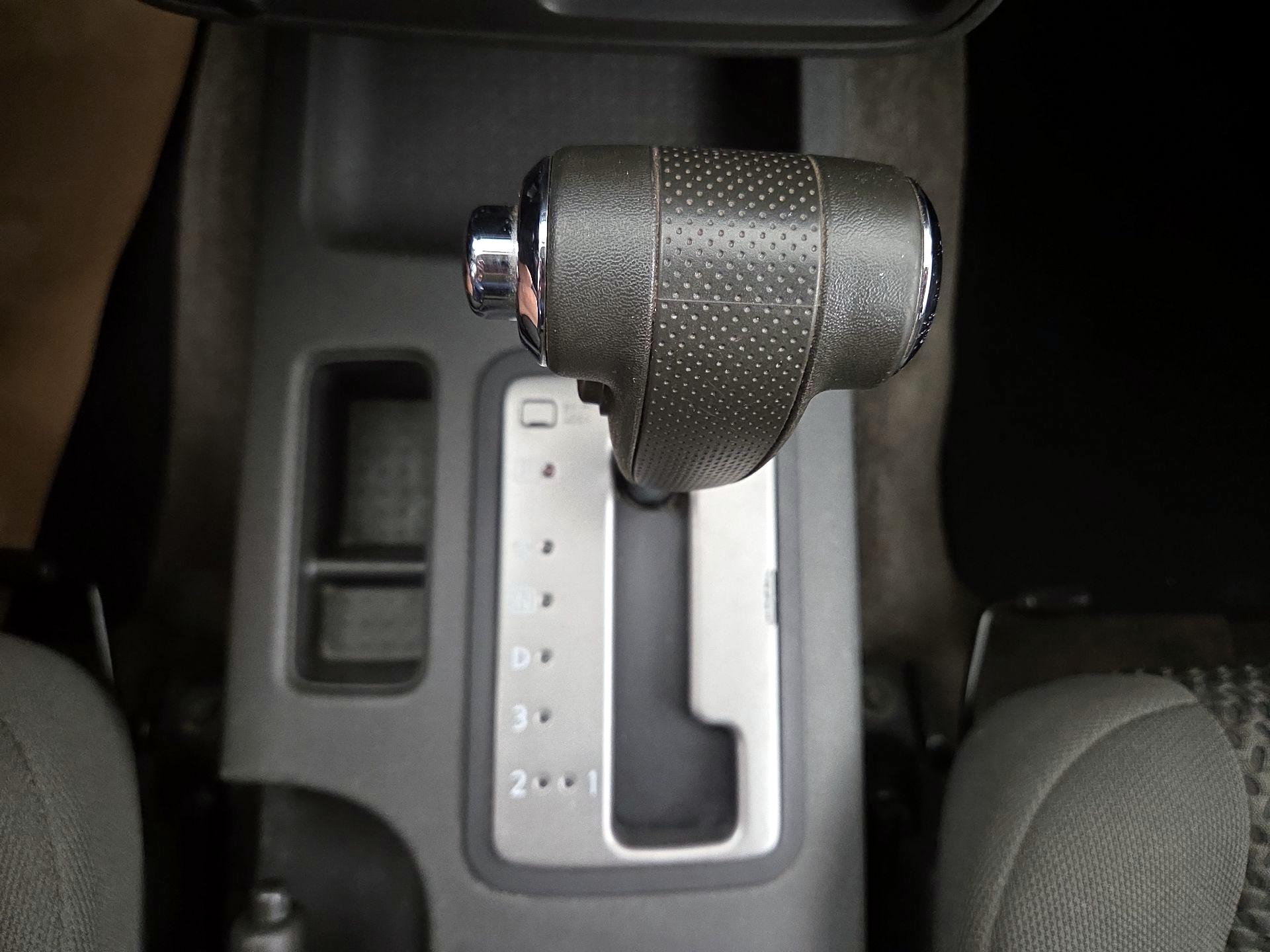 Thumbnail: 2015 Nissan Frontier - 16