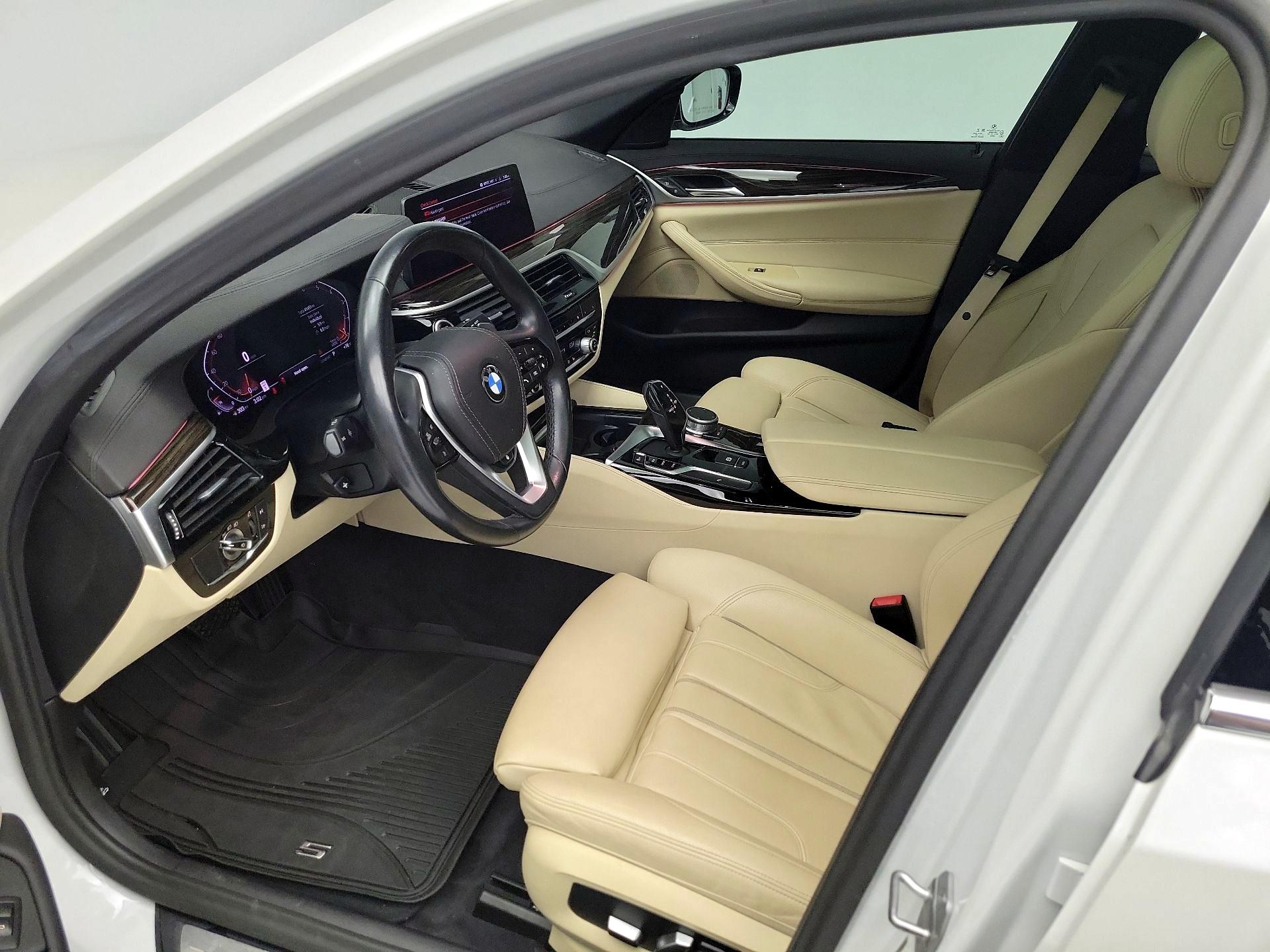 Thumbnail: 2020 BMW 5 Series - 11