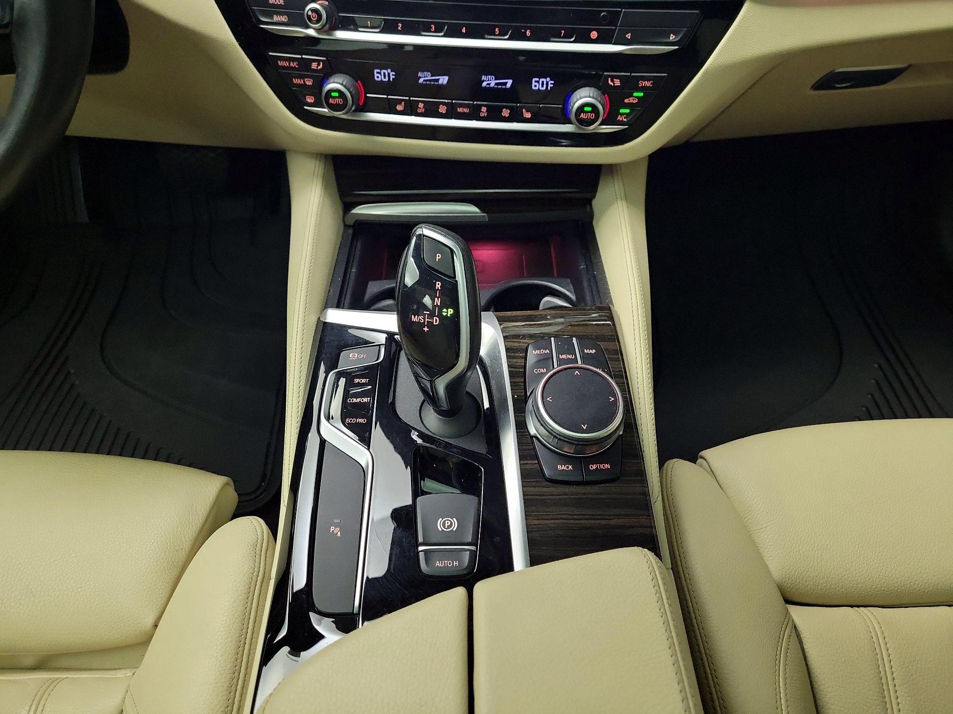 Thumbnail: 2020 BMW 5 Series - 18