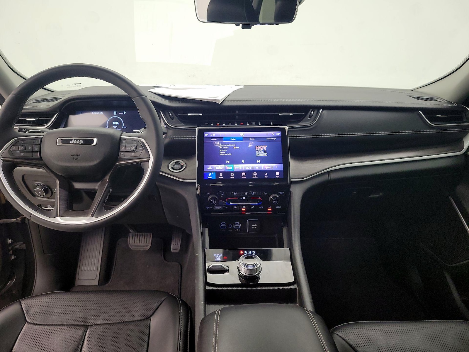 Apple CarPlay® & Android Auto™
