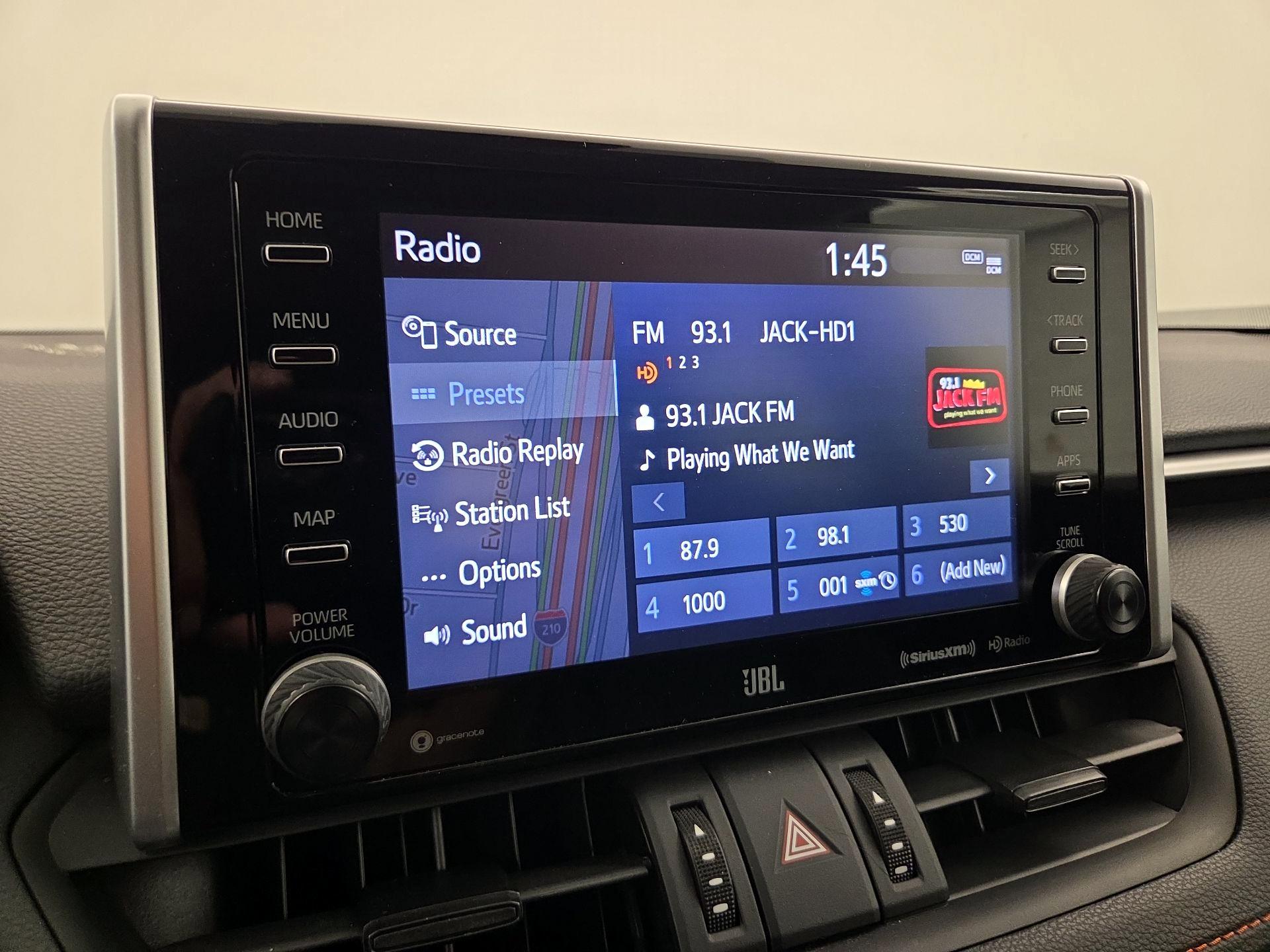 Thumbnail: 2019 Toyota RAV4 - 16