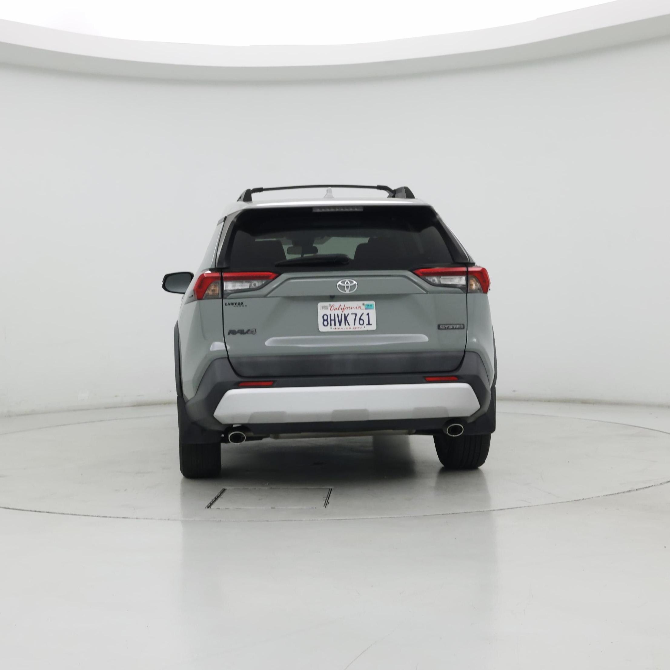 Thumbnail: 2019 Toyota RAV4 - 6