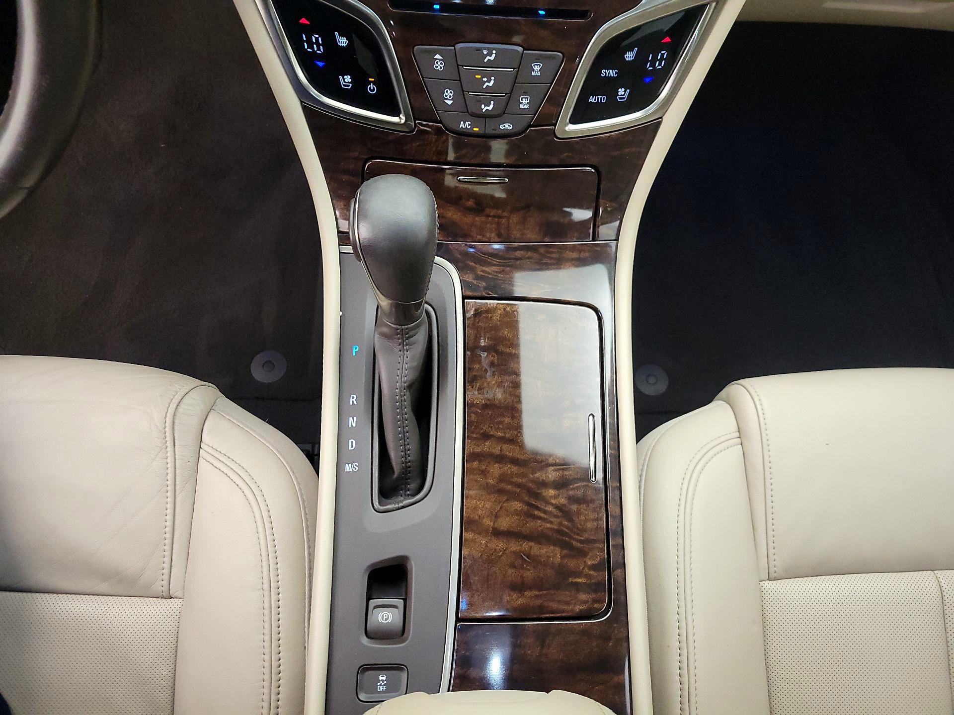 Thumbnail: 2014 Buick LaCrosse - 18