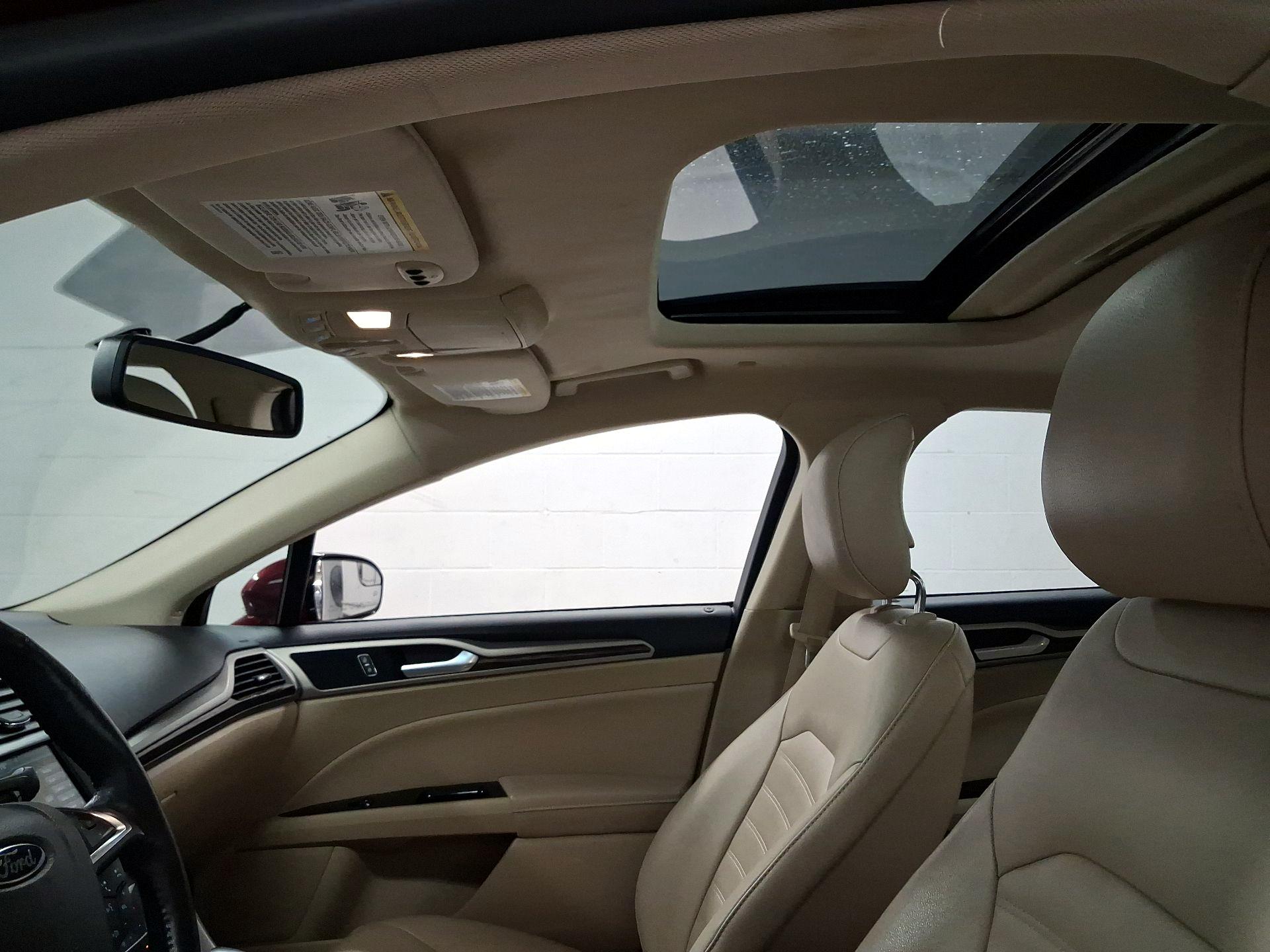 Thumbnail: 2014 Ford Fusion - 17