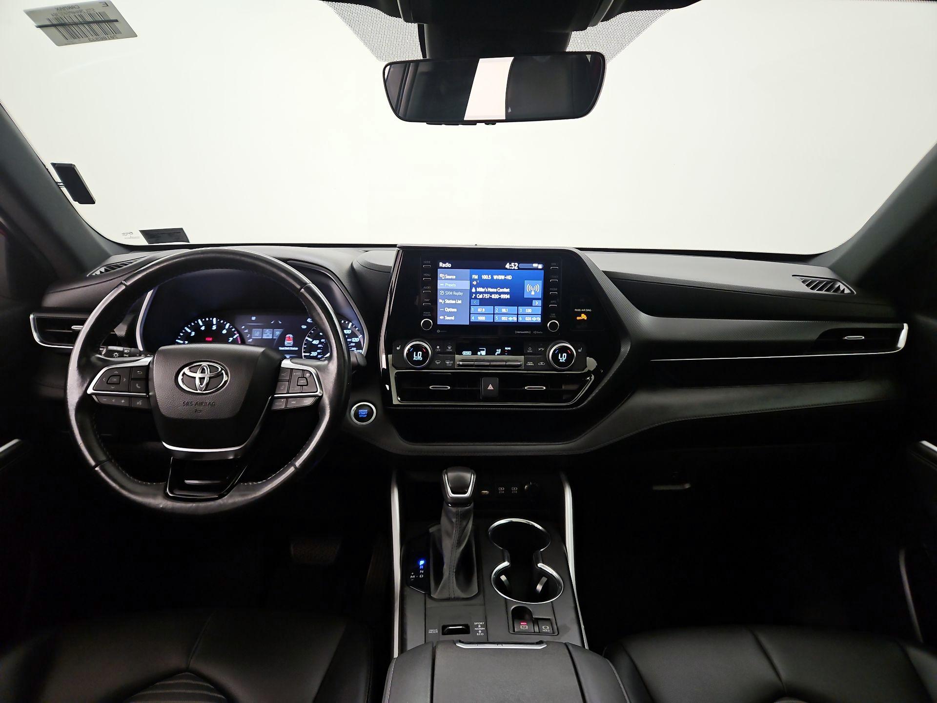 Thumbnail: 2021 Toyota Highlander - 9