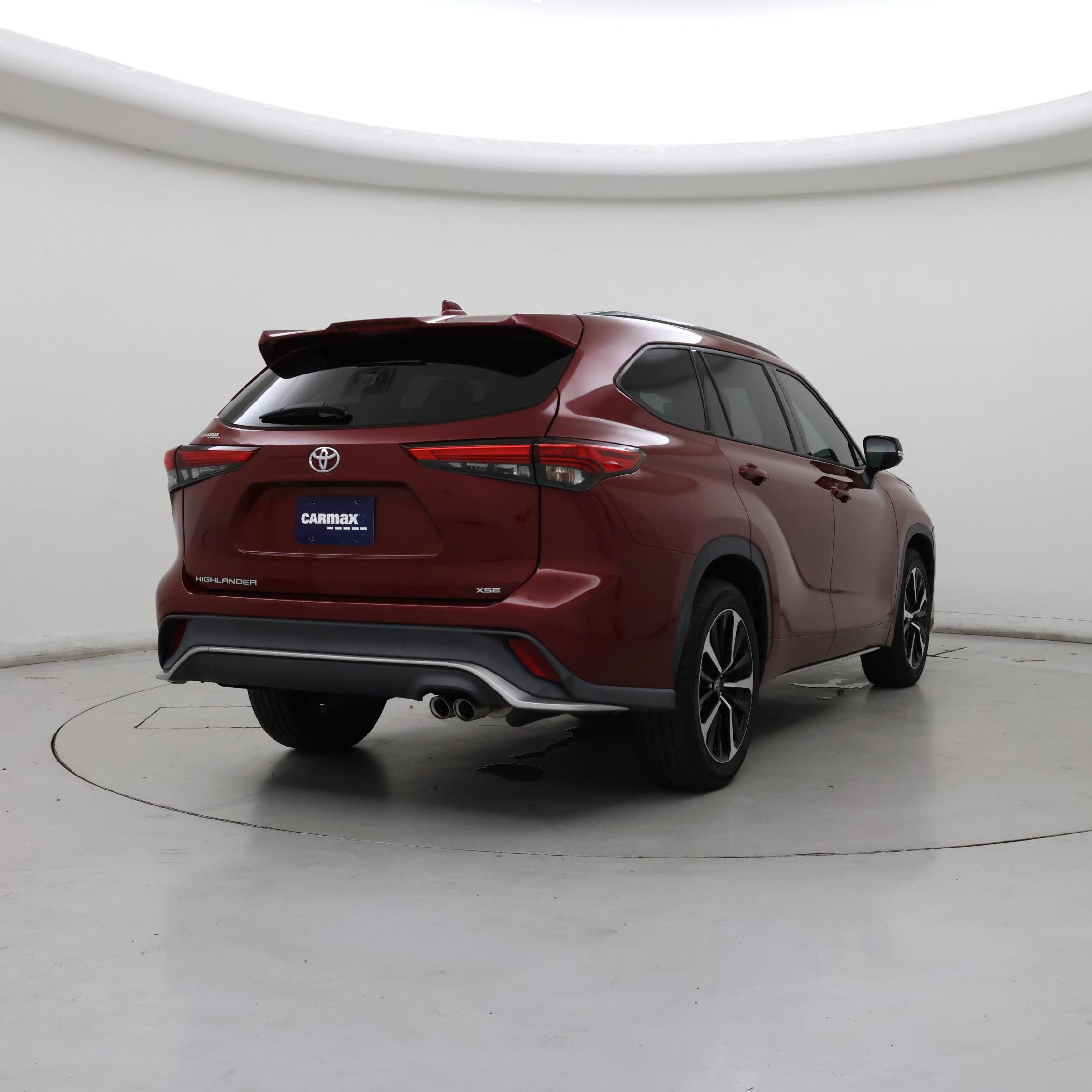 Thumbnail: 2021 Toyota Highlander - 8
