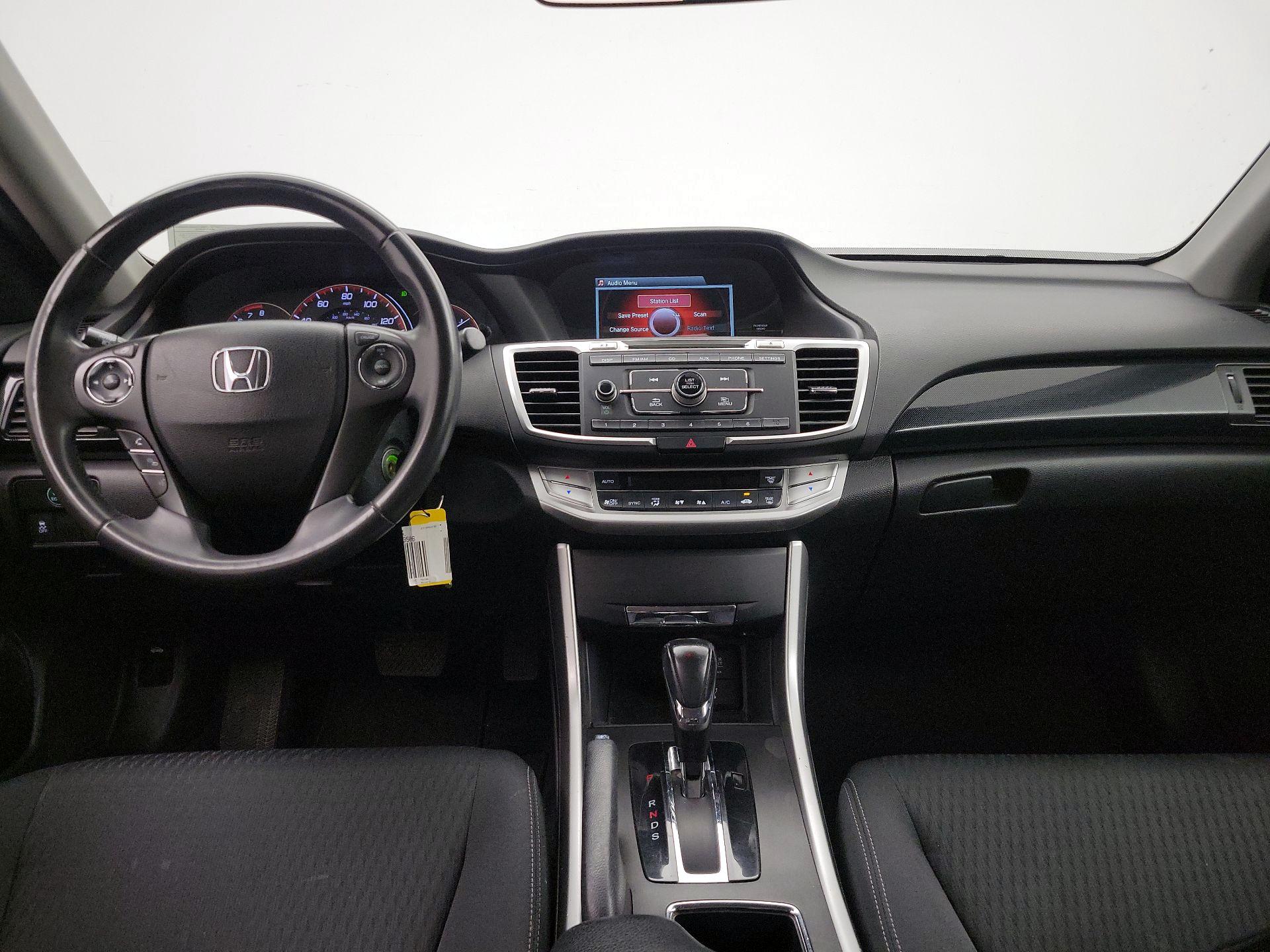 Thumbnail: 2015 Honda Accord - 9
