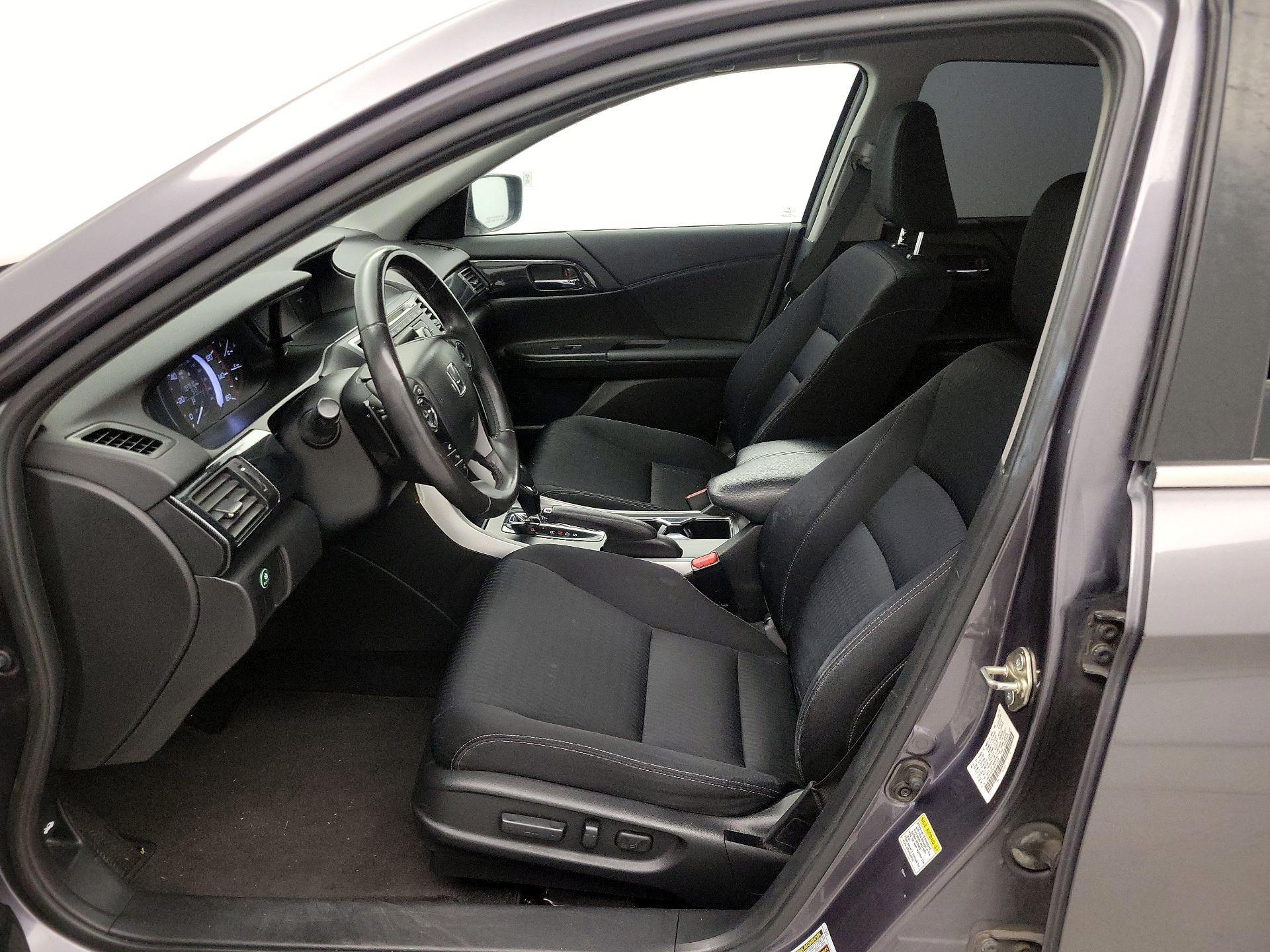 Thumbnail: 2015 Honda Accord - 11