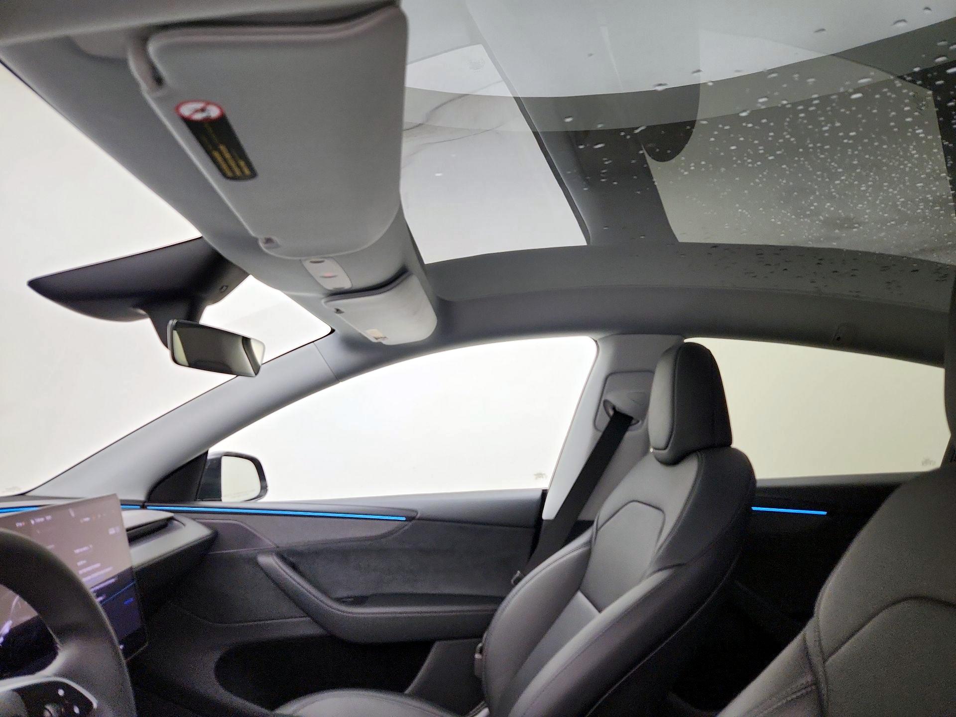 Thumbnail: 2026 Tesla Model Y - 19