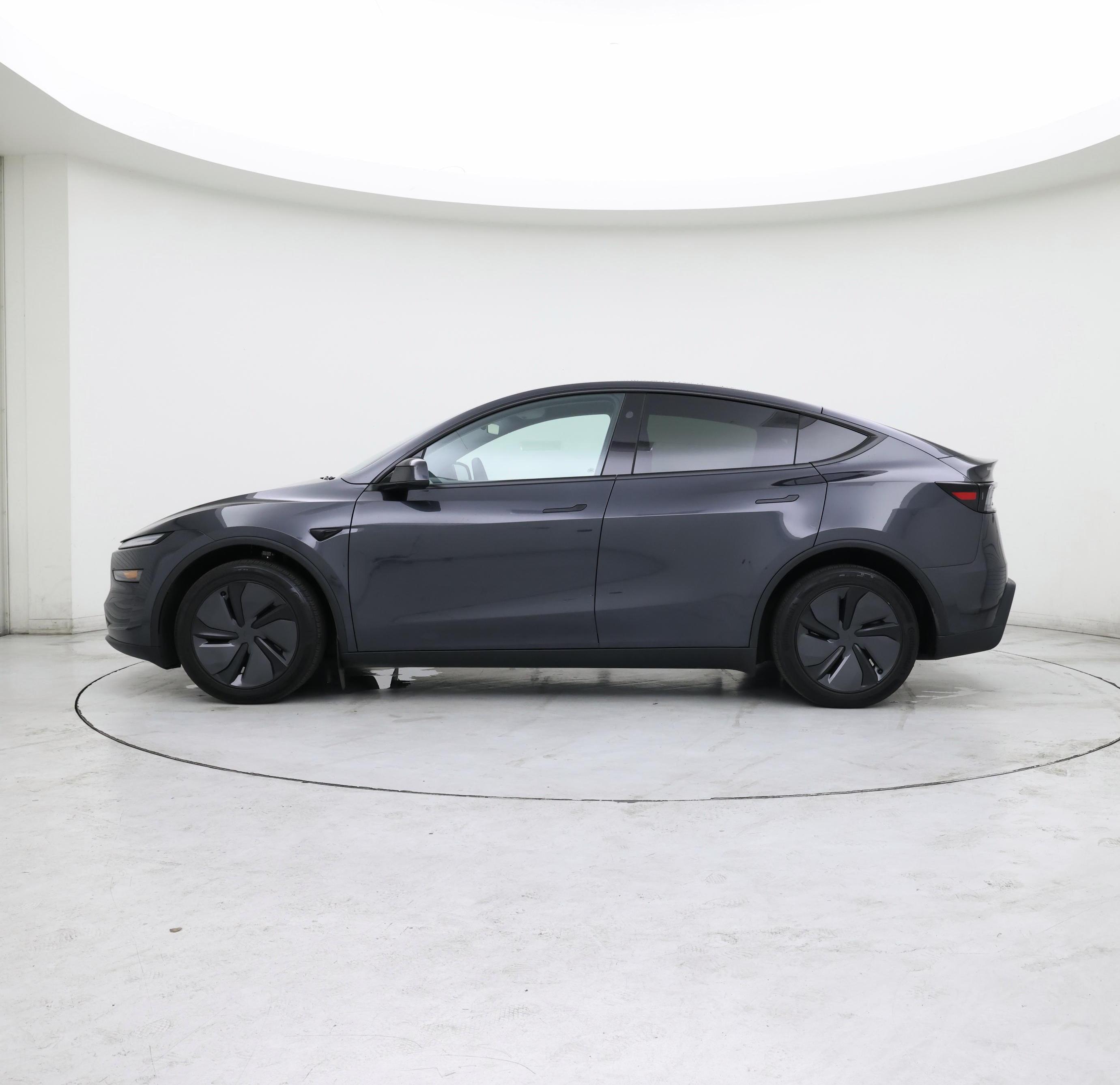 Thumbnail: 2026 Tesla Model Y - 3