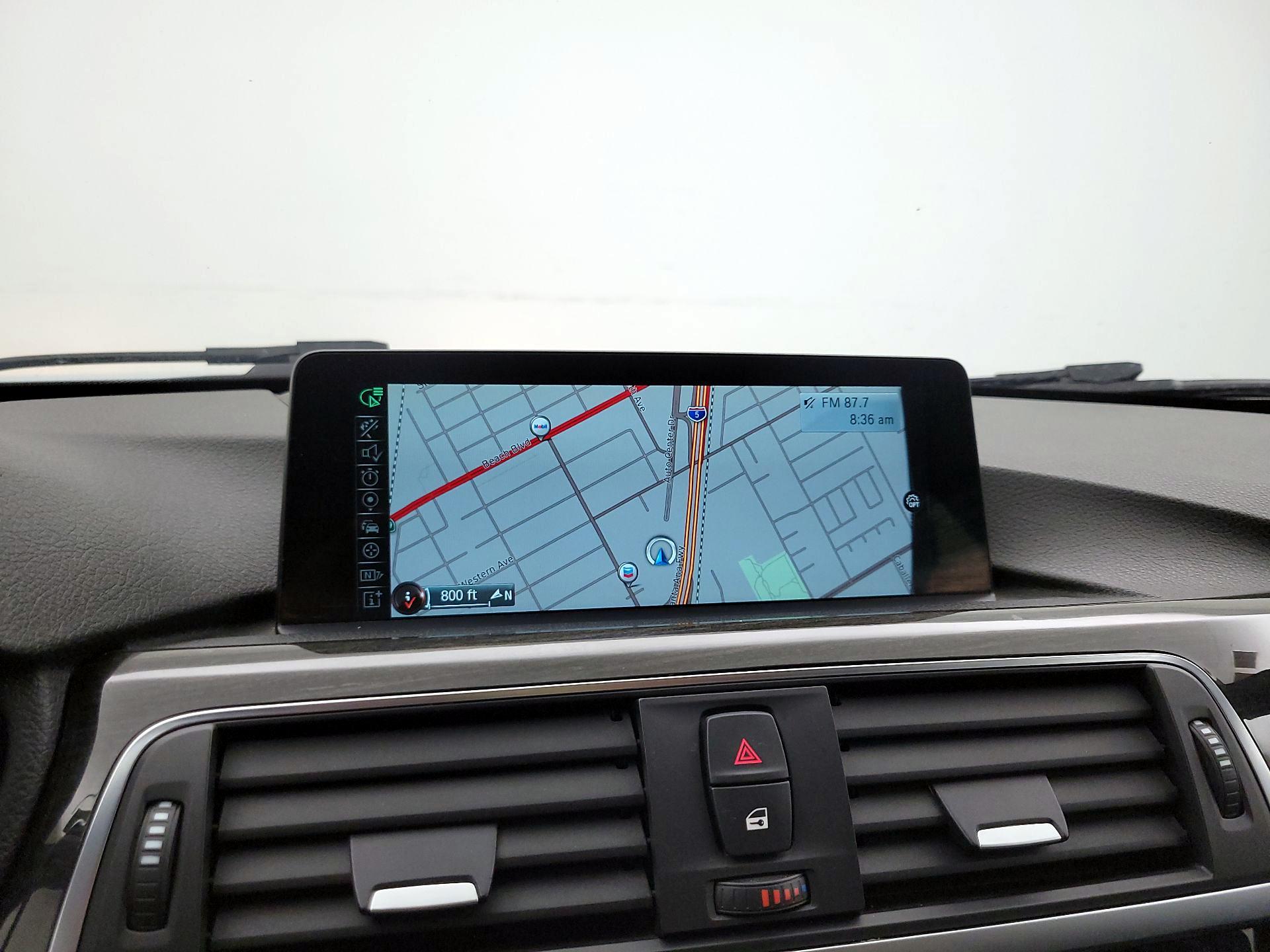 Thumbnail: 2016 BMW 3 Series - 14