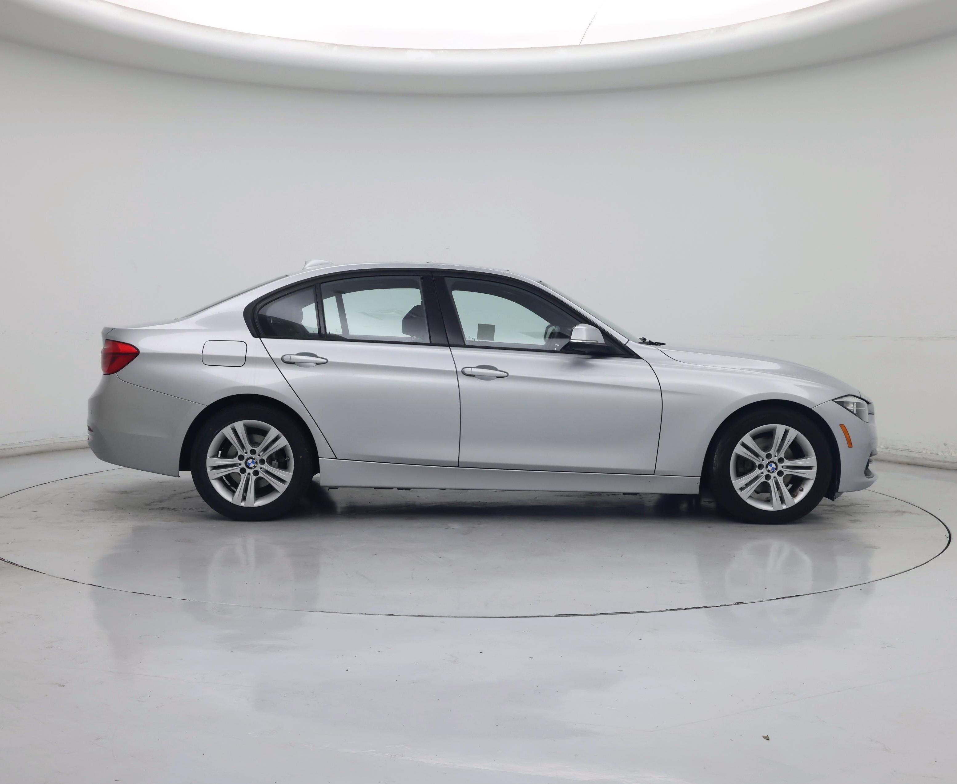 Thumbnail: 2016 BMW 3 Series - 7