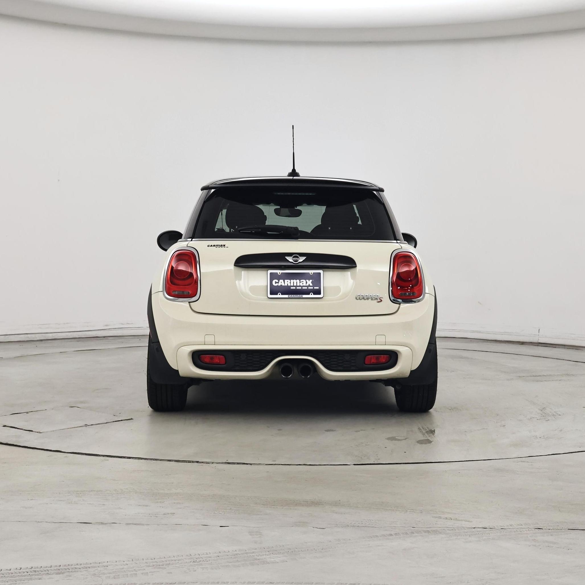 Thumbnail: 2017 MINI Cooper Hardtop - 6