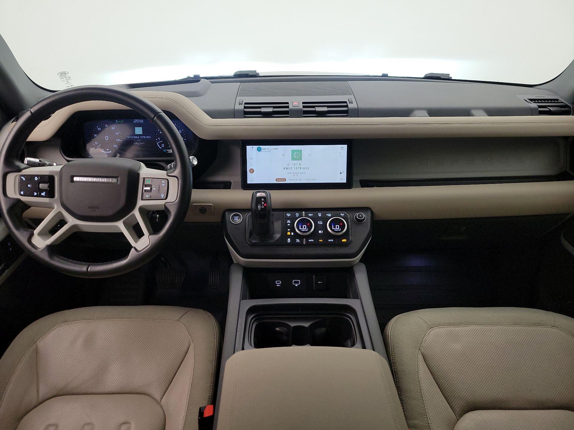 Thumbnail: 2021 Land Rover Defender - 9