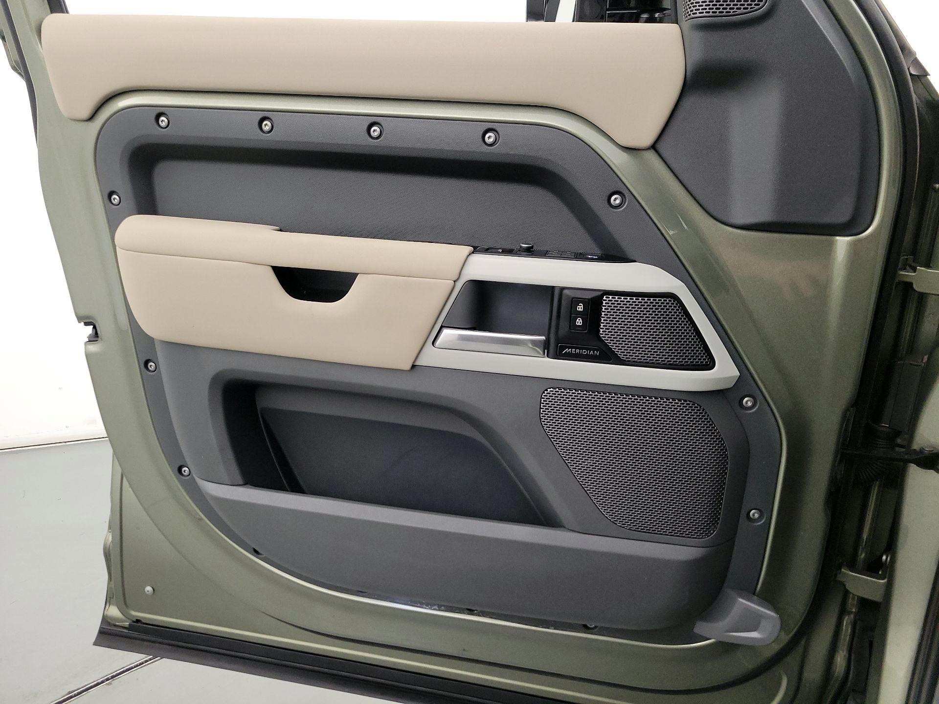 Thumbnail: 2021 Land Rover Defender - 12