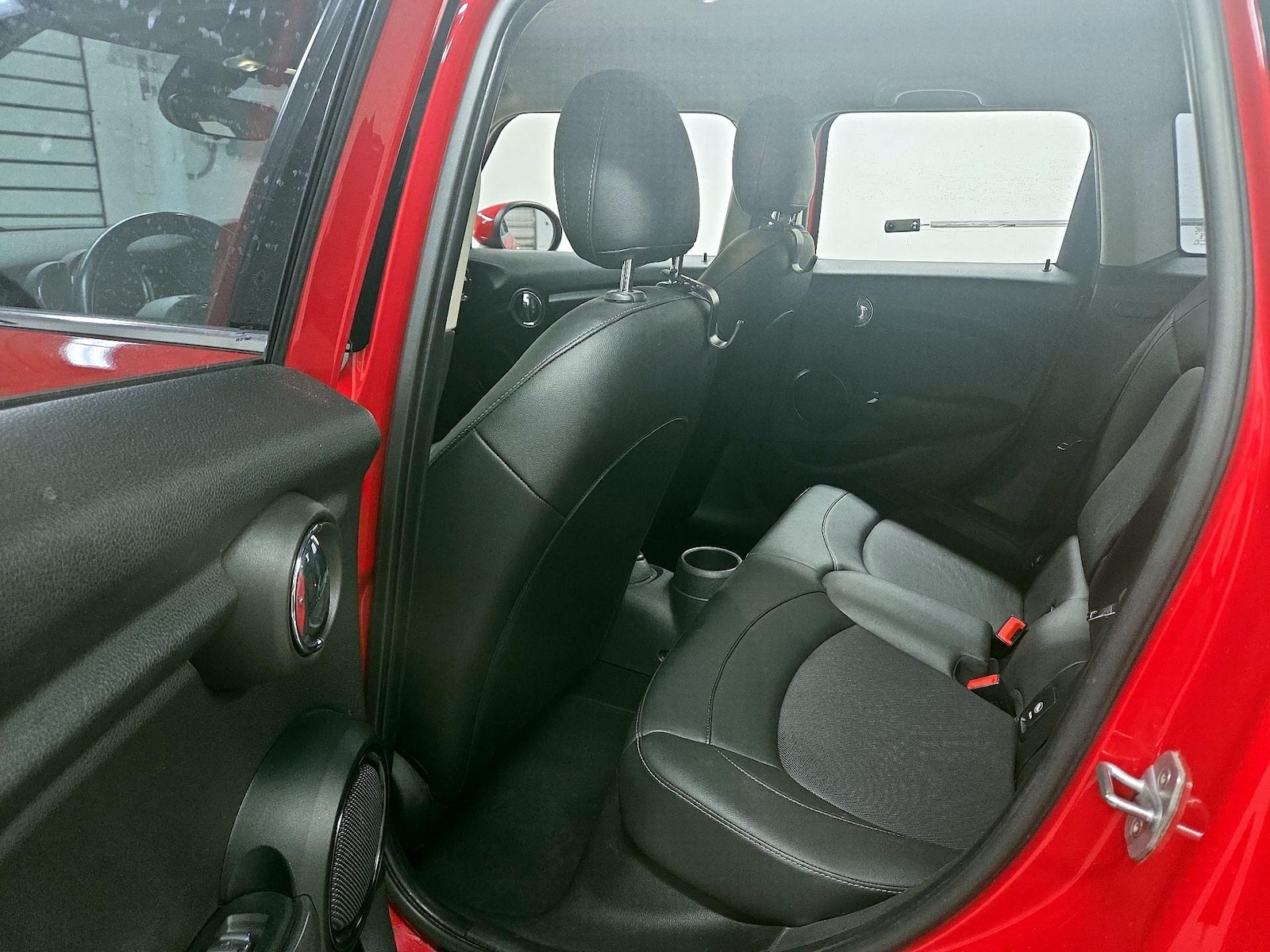 2020 MINI Hardtop 4 Door - Photo 11